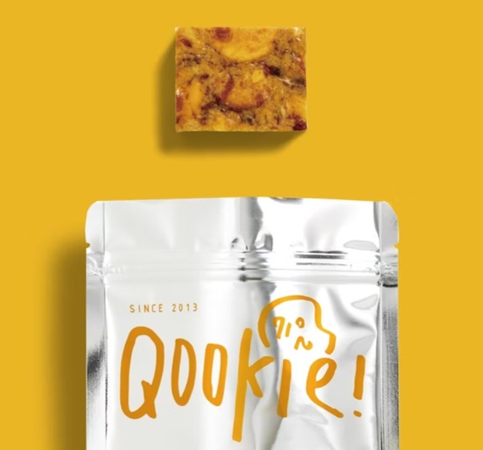 5款台灣必買食品手信: Qookie 旺來鳳梨雪 Q 餅介乎牛軋糖同軟糖之間嘅獨特層次,令人忍不住一塊接一塊。