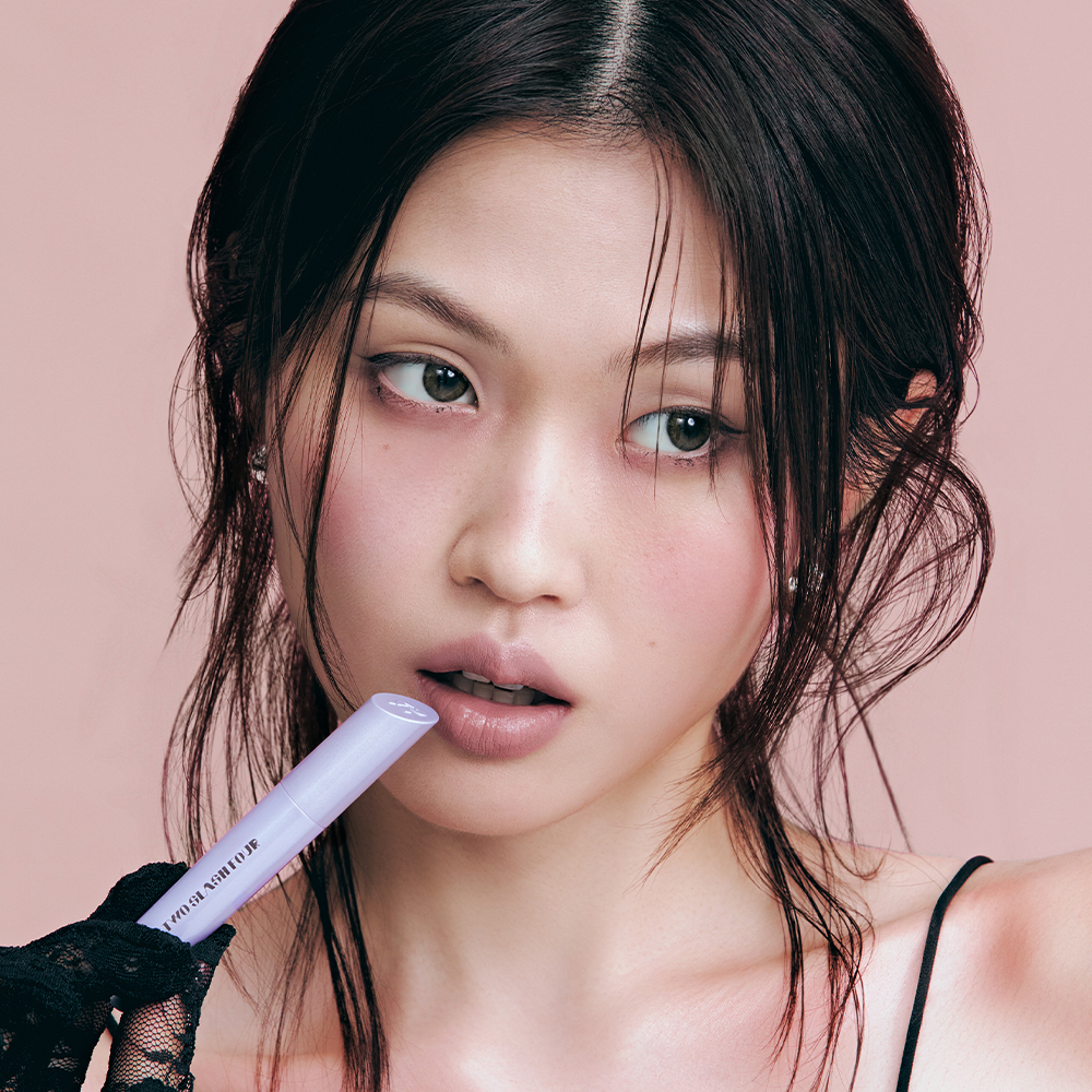 TWO SLASH FOUR Cloud Lip Chiller 4.3g