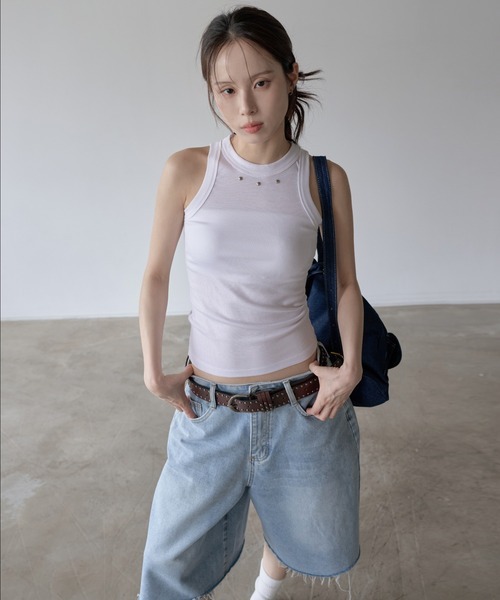 微叛逆の少女・鉚釘背心