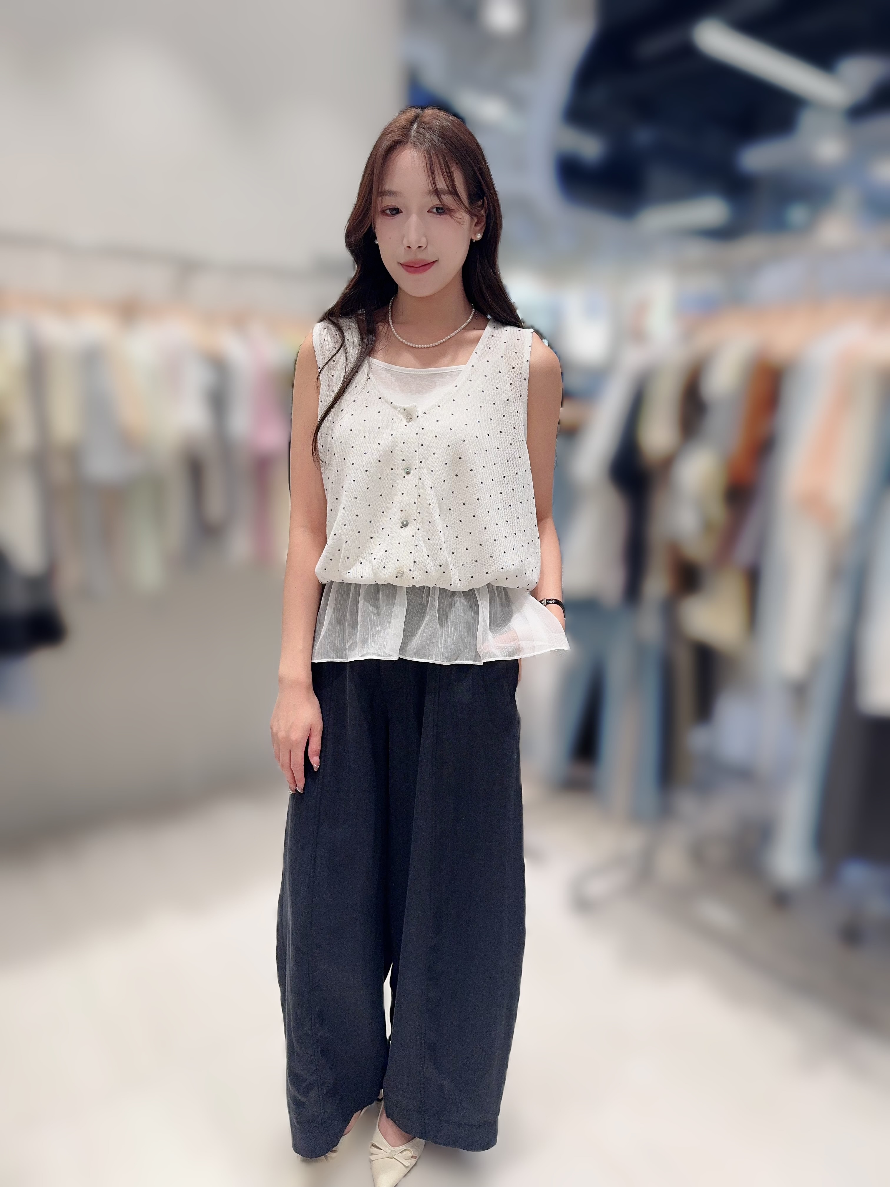 W35 胸長 $399