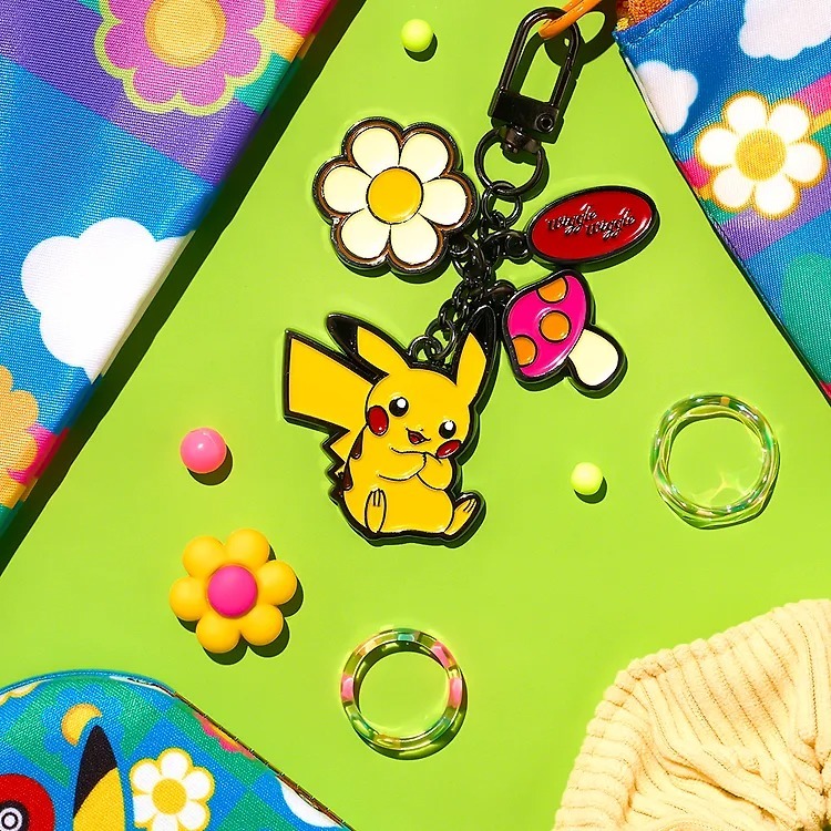 WIGGLE WIGGLE & POKEMON Metal Charm Keyring