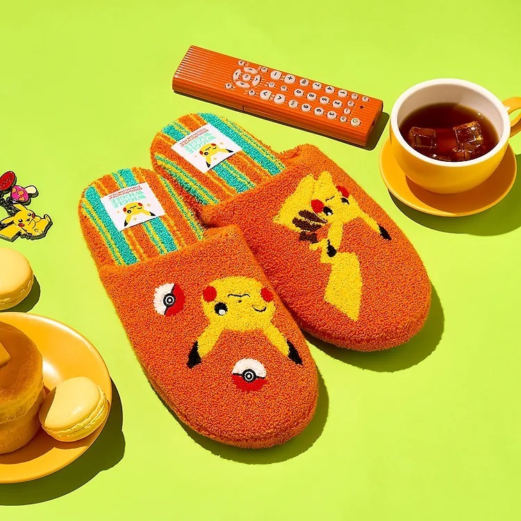 WIGGLE WIGGLE & POKEMON Terry Home Slipper