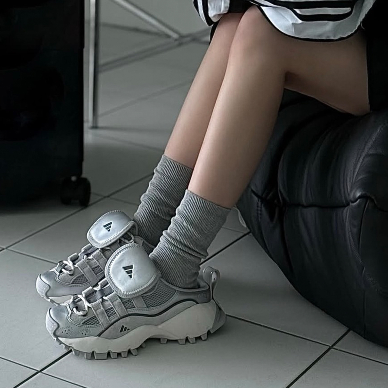 adidas FOS Seeulater Mule 厚底穆勒鞋 金屬銀 增高 翻蓋鞋舌 半拖鞋 懶人鞋 女鞋 IH4643