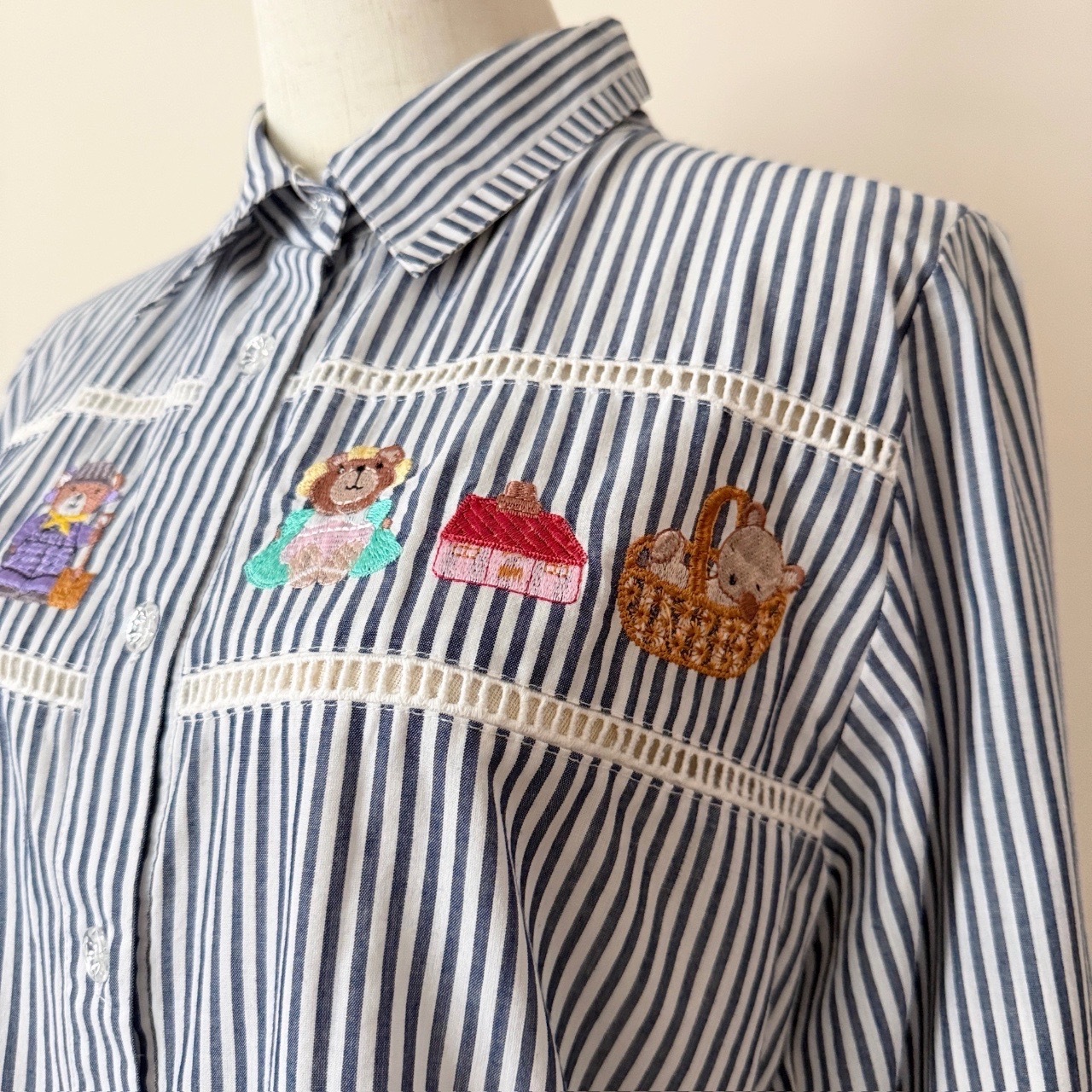 可愛小熊刺繡綿質條紋古著上衣