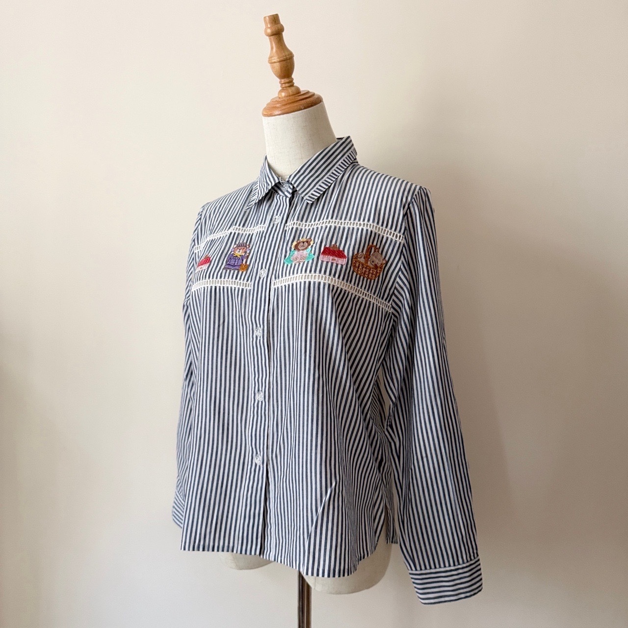 可愛小熊刺繡綿質條紋古著上衣