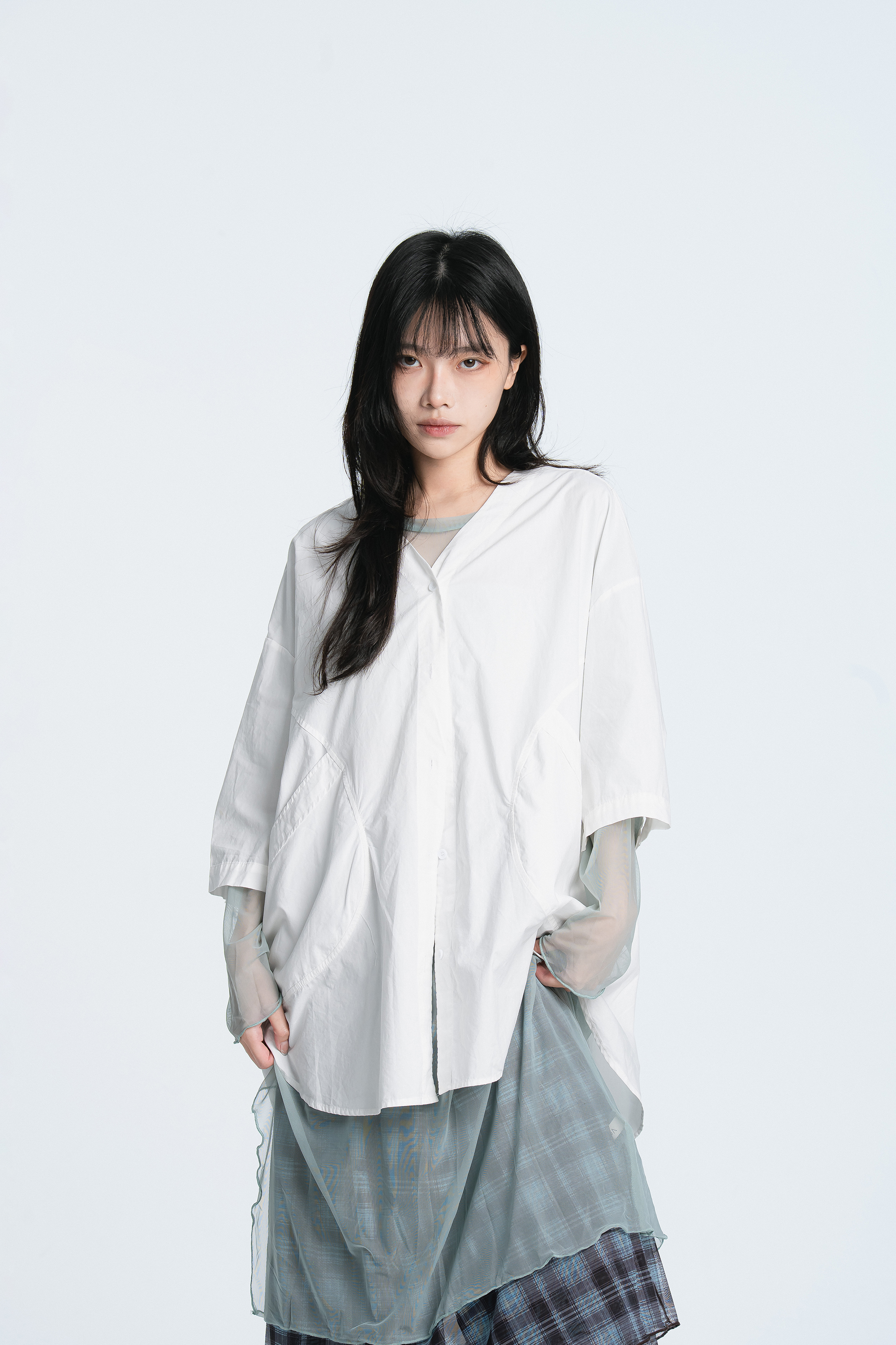 June｜日系素面V領短襯 3色