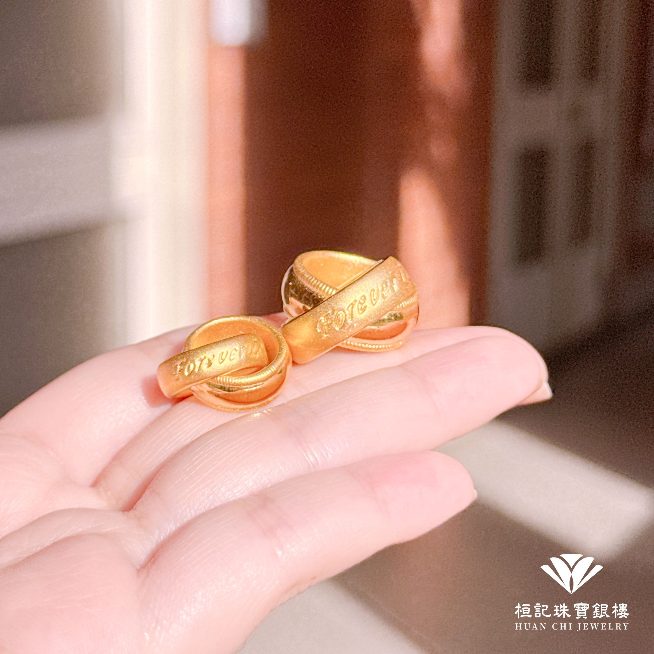 環抱真愛 情侶對鍊/黃金墜子