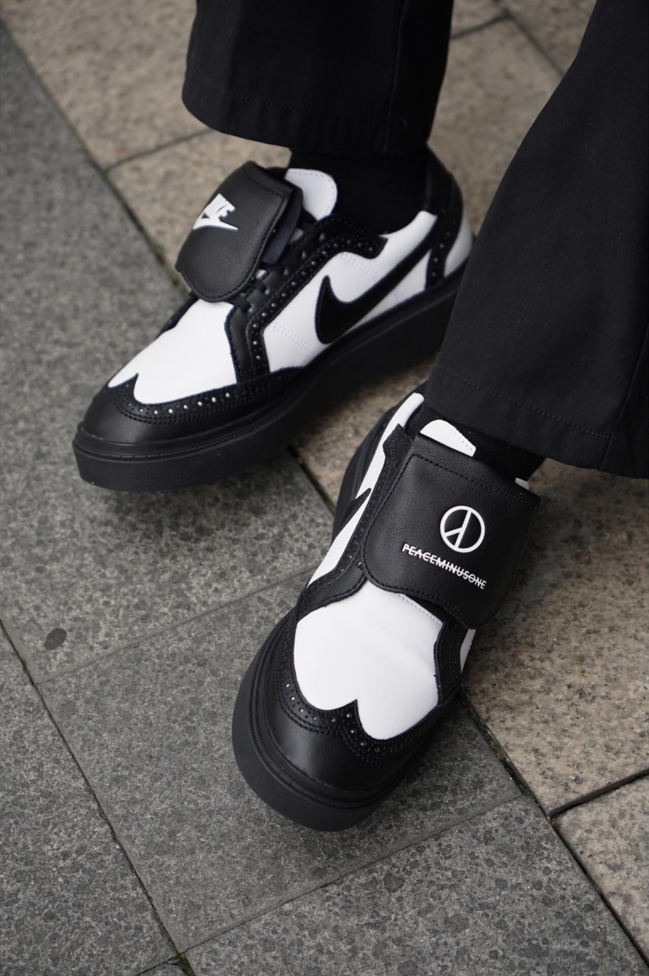 代購-〈GD同款🐲〉Nike  × Peaceminusone Kwondo 皮革 小雛菊 權志龍4.0 黑白 熊貓 男女同款 DH2482-101
