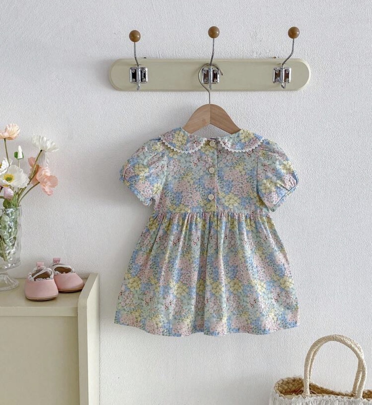 🌸 韓系手工刺繡碎花公主洋裝