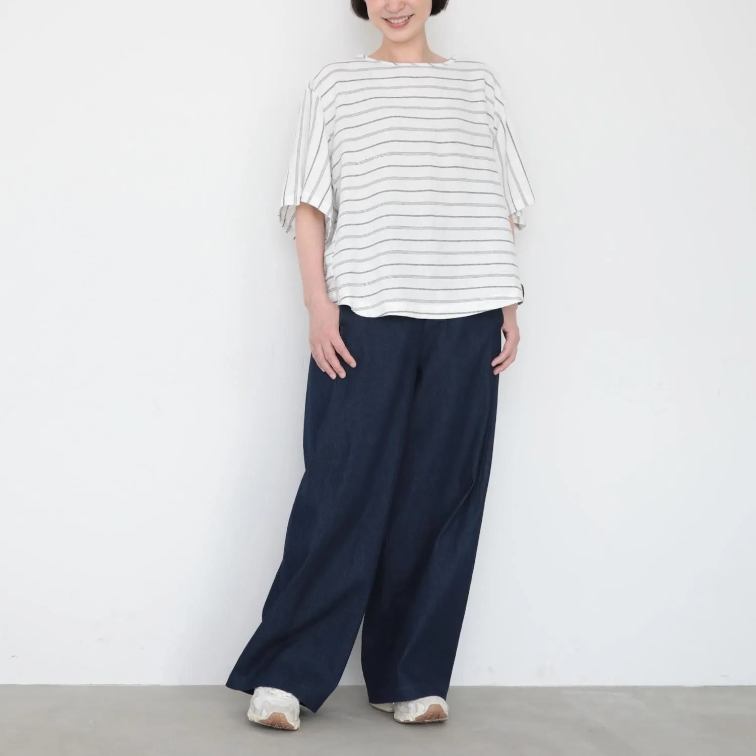 Omake.jp 下擺圓弧條紋上衣TeeTtops 白