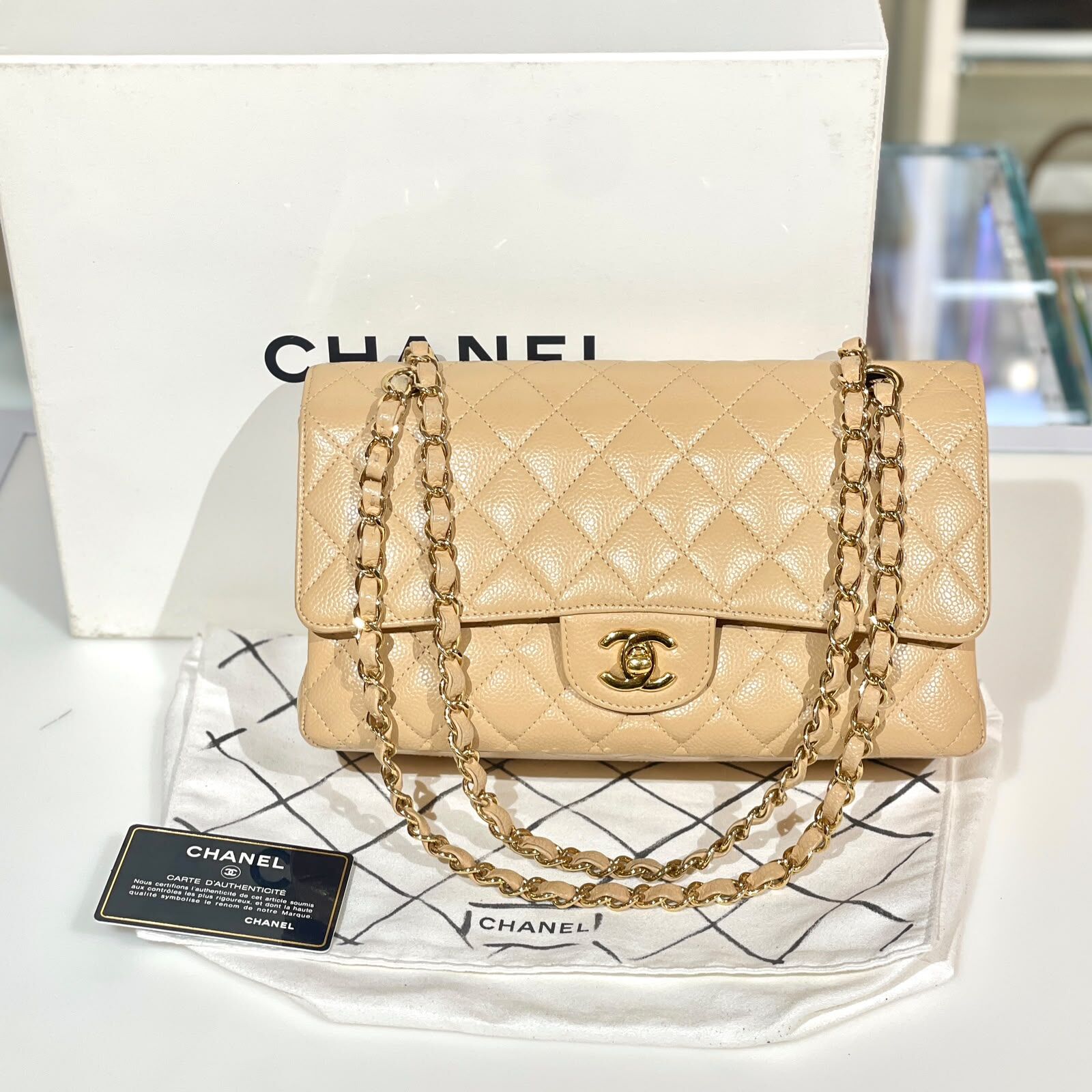 98%NEW二手CHANEL CLASSIC FLAT BAG, CF26, CF25, A01112,香奈兒經典鏈袋,杏色荔枝皮金扣, @18開 #香榭站正品