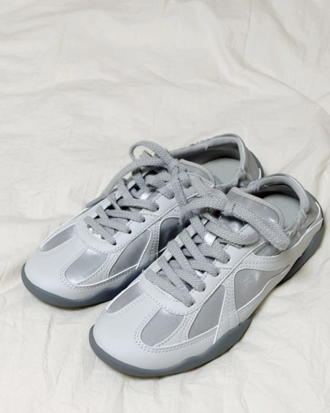 【預購】FILA GLIO SILVER MOON 白灰色 FS261OD03X032031