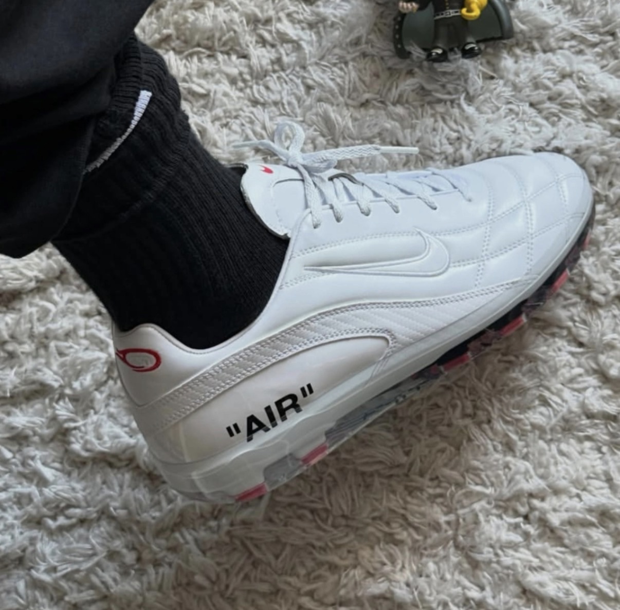 <世足話題拉滿!!>Nike Cryoshot Zoom M9 x USA x VAA 美國隊聯名 世足限定 水晶底 足球鞋輪廓