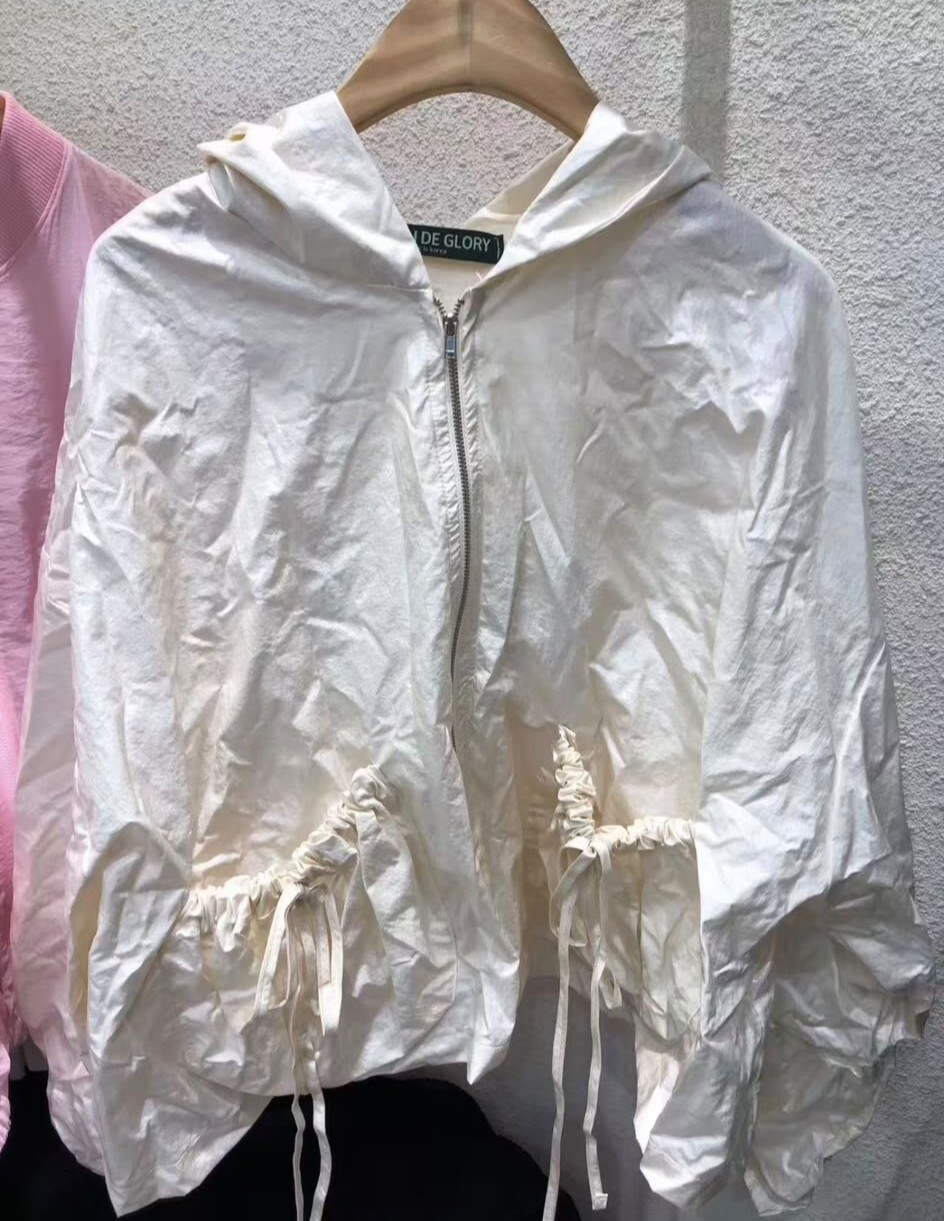 MA28 胸60 長20 $449 (一口價)
