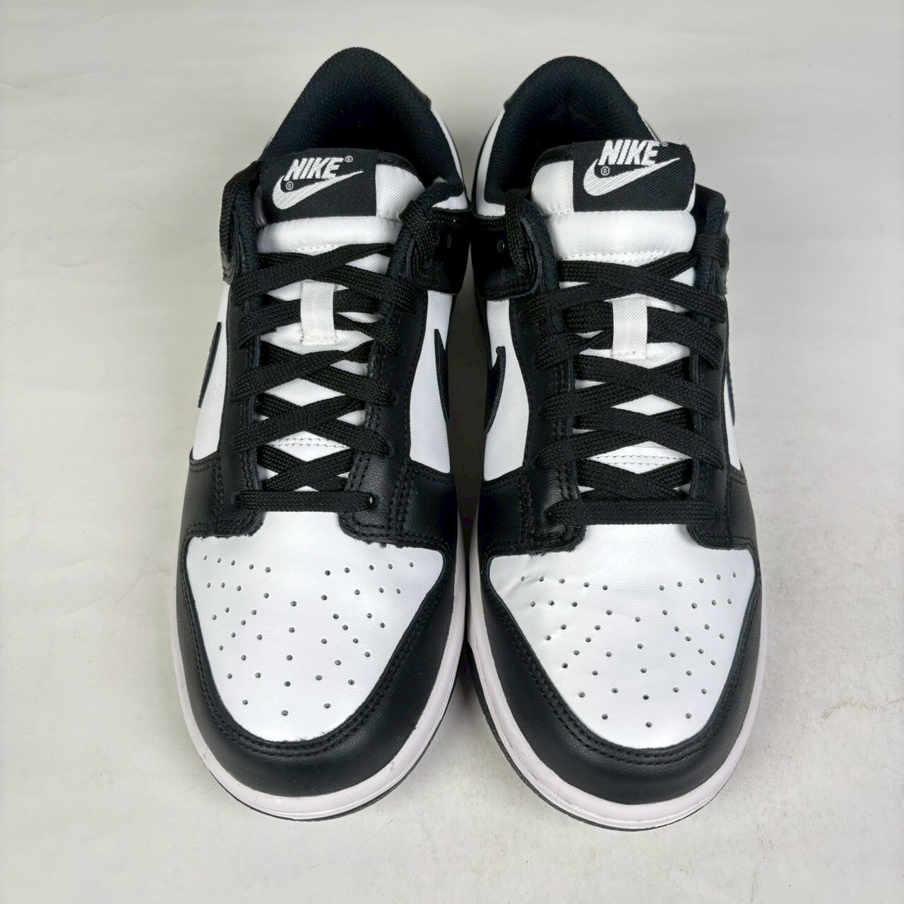 微瑕疵-大小腳(L:7；R:7.5) DD1503-101/7.5 W Nike Dunk Low “White/Black” 黑白 熊貓 女鞋