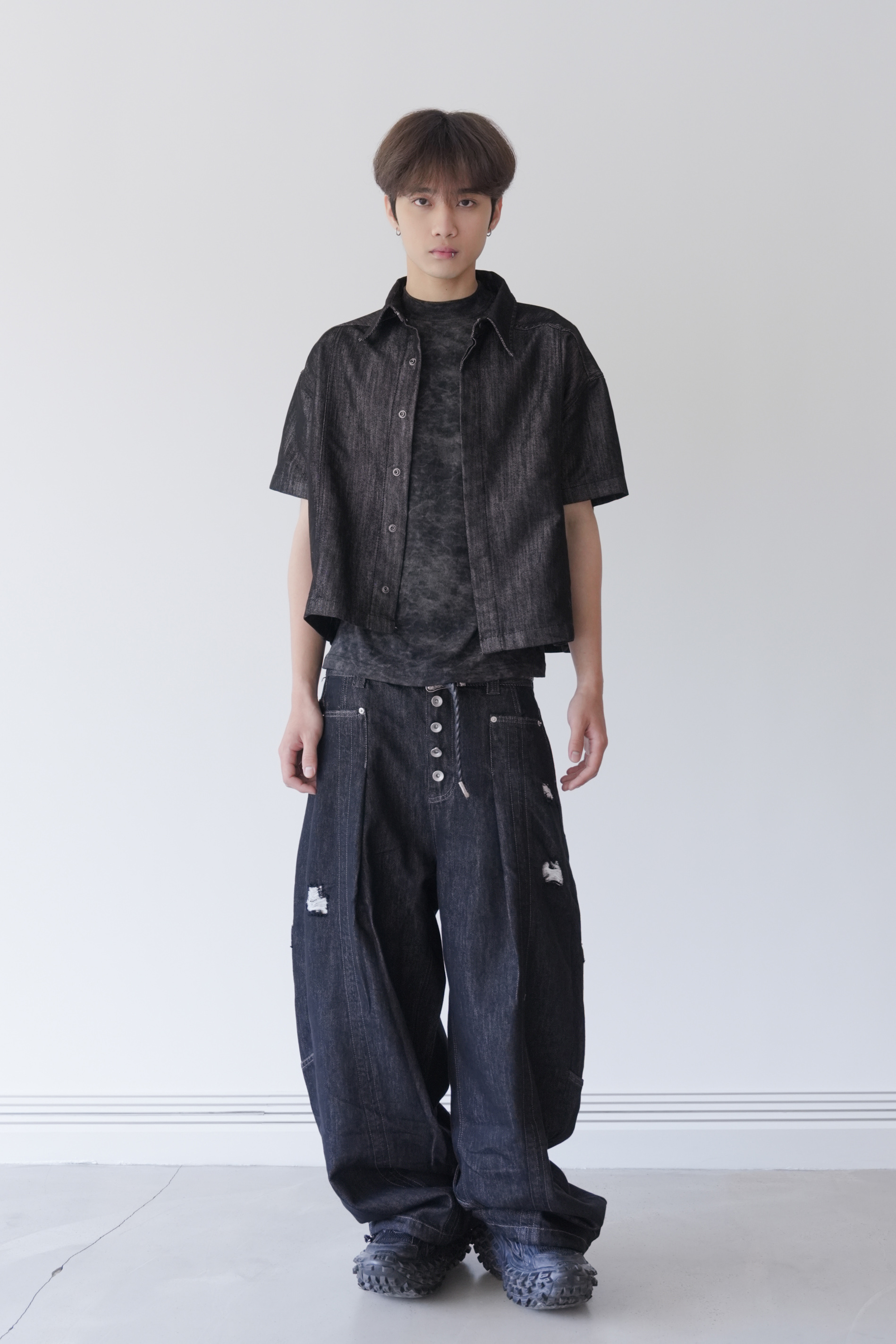 【discount】glossy hidden crop muscle jacket #襯衫