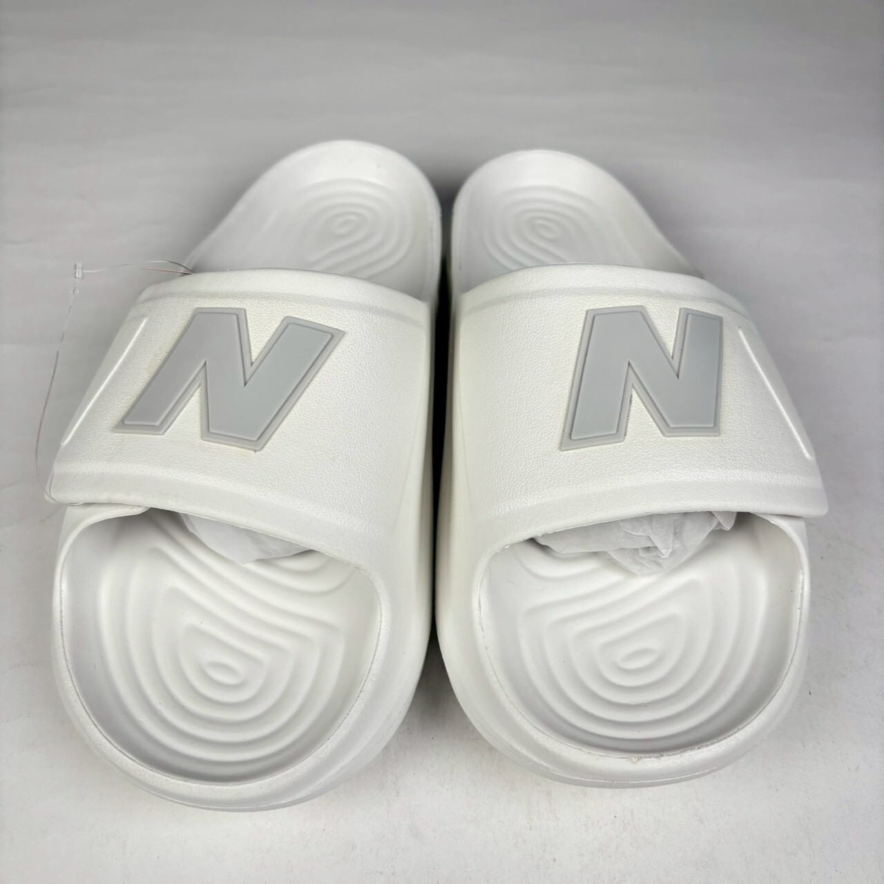 微瑕疵-右腳內側凸起&左右腳鞋標旁泛黃 SMASPTF1/9 New Balance 202XA Velcro Slide "White" 涼拖鞋 男鞋 白