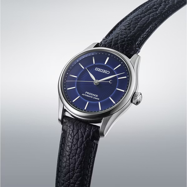 萬年鐘錶 - SEIKO Presage   145 週年紀念錶款琉璃藍色釉有田燒面盤工藝限量機械錶 HCC007J1 / 6R51-00F0B 錶徑39.6MM