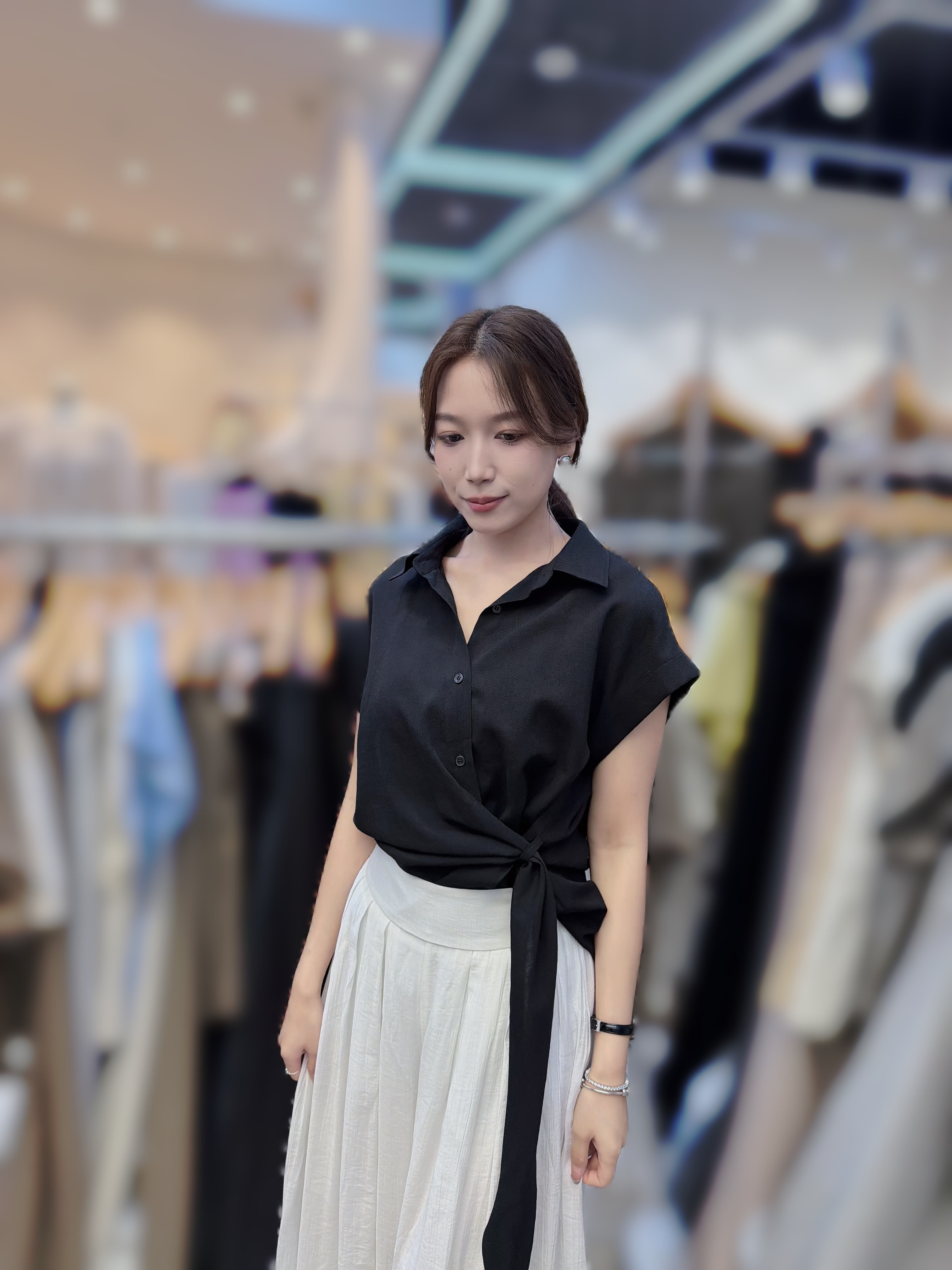 SS71 胸42 長28 $399 (一口價)