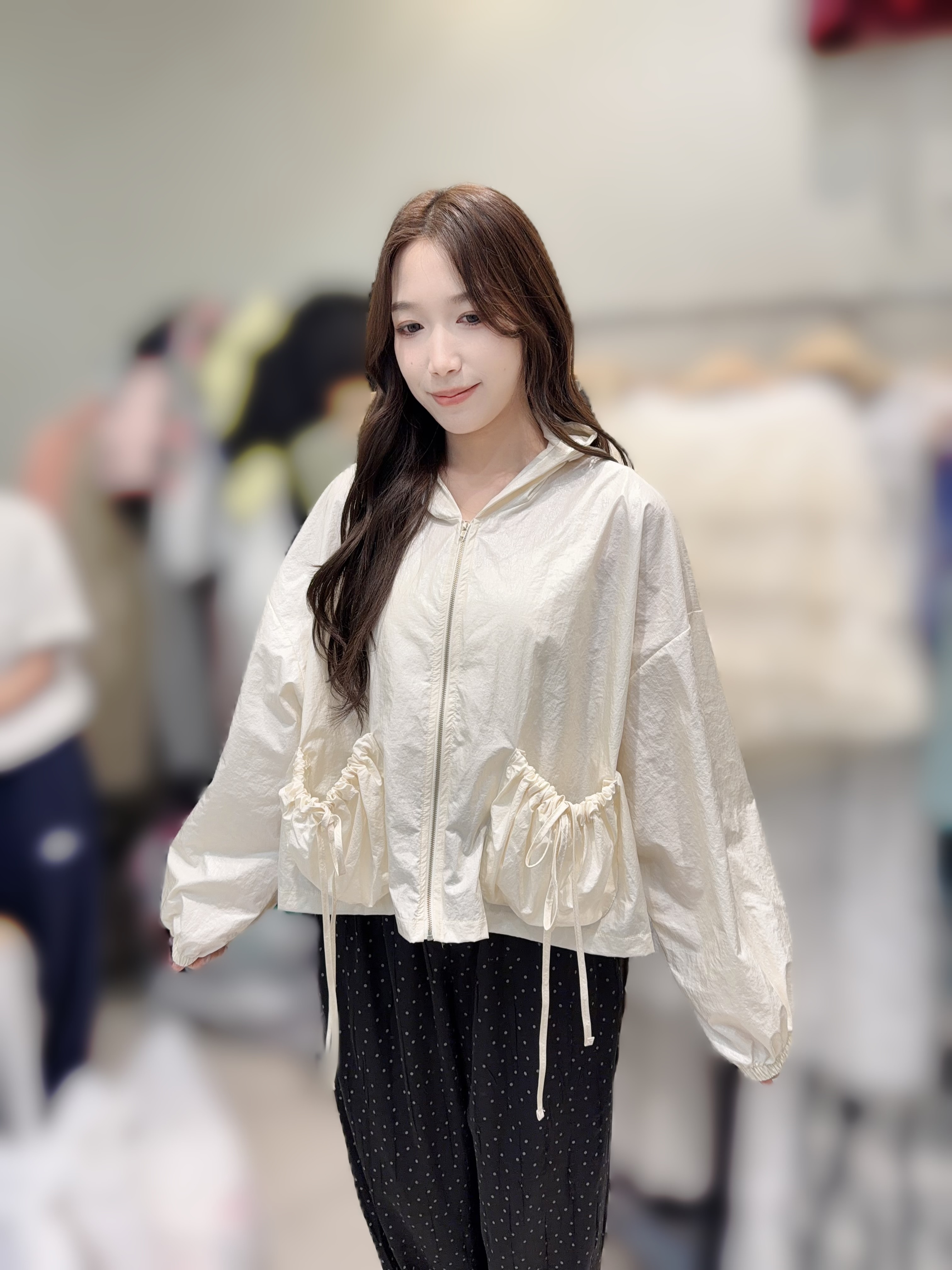 MA28 胸60 長20 $449 (一口價)
