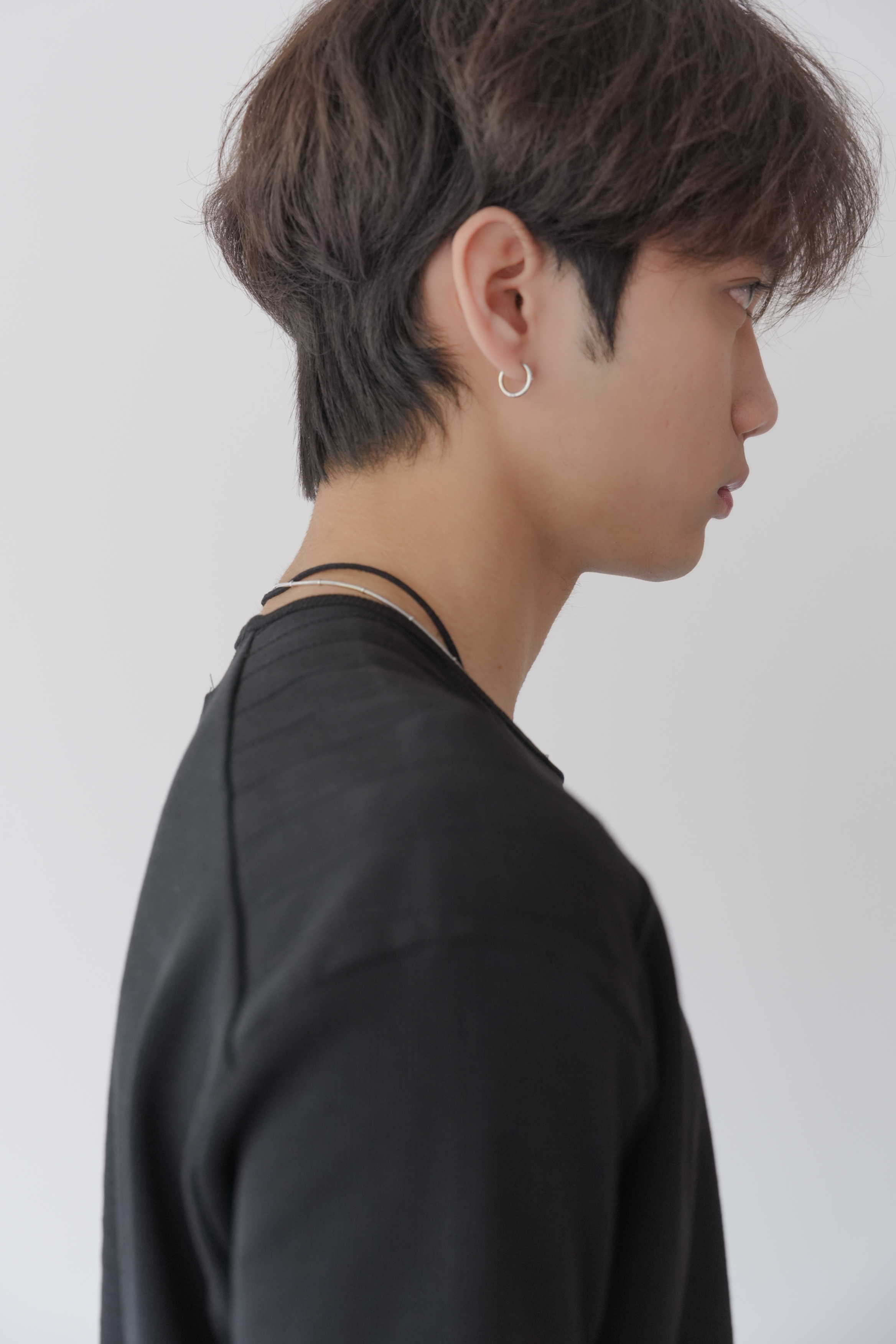 shoulder line crop tee #上衣