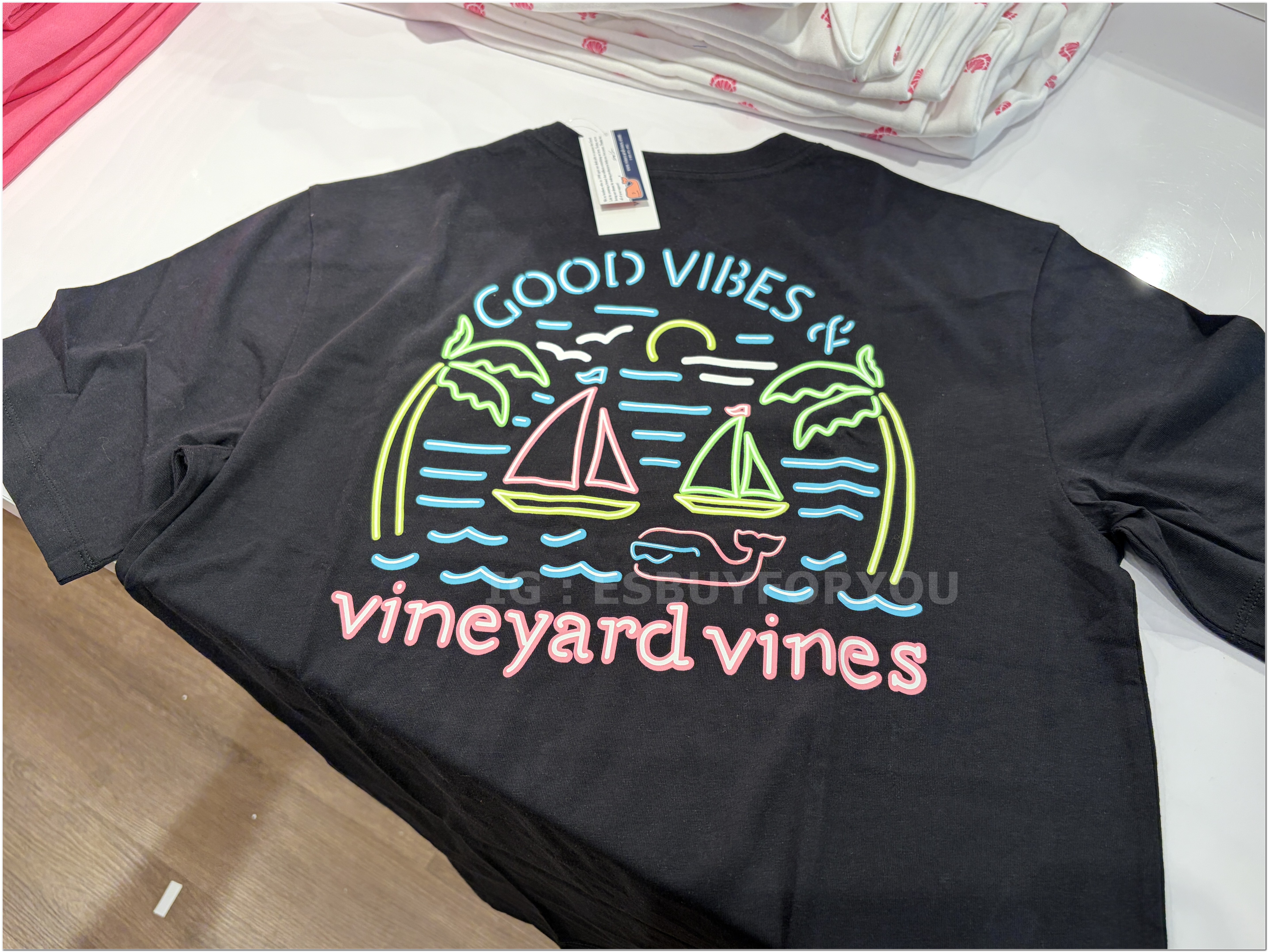 【限時】Vineyard Vines小鯨魚 男款 造型圖案 短TEE