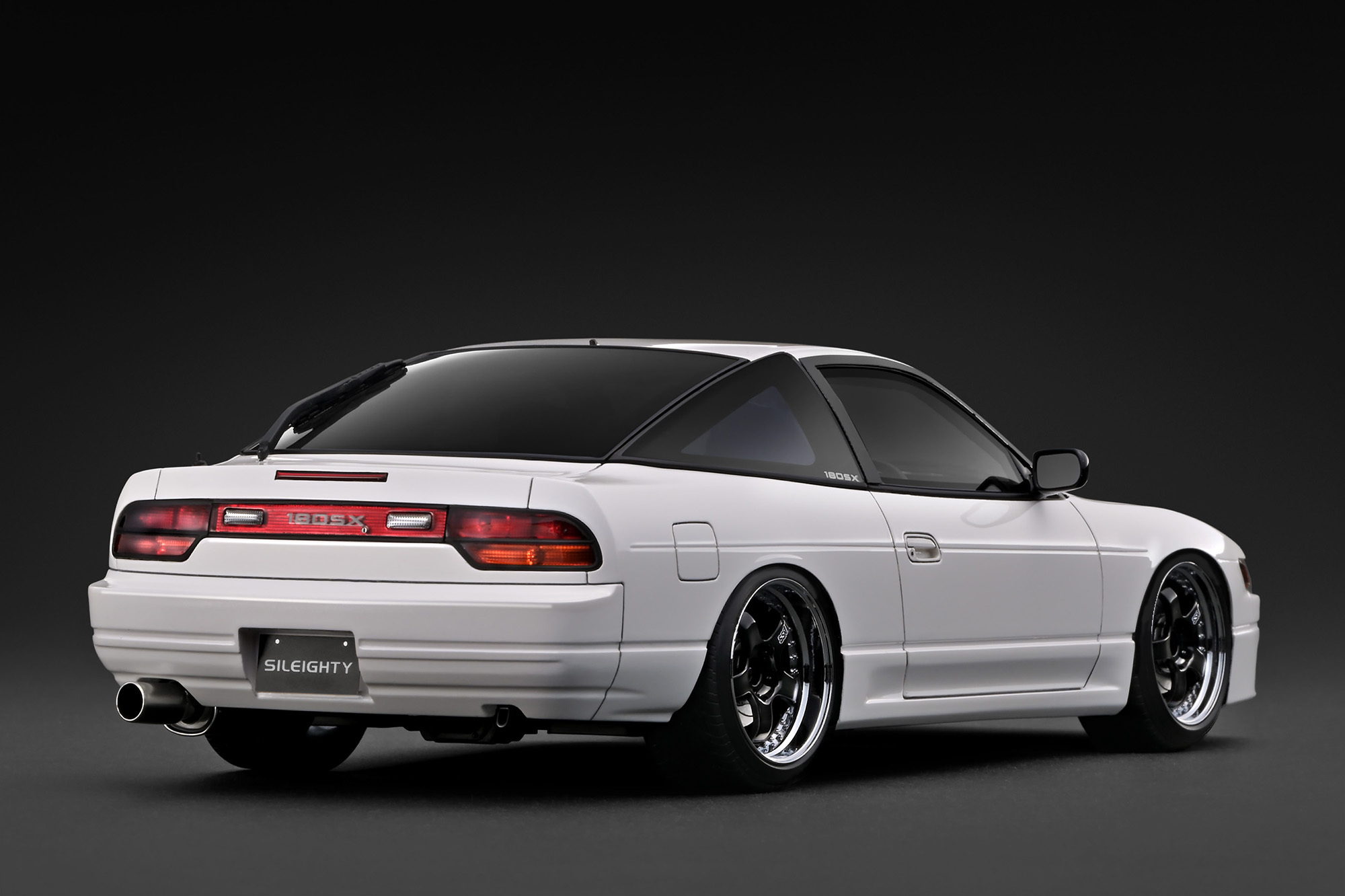 [預訂] Ignition Model 1/18 日產Nissan Sileighty 白色金屬漆