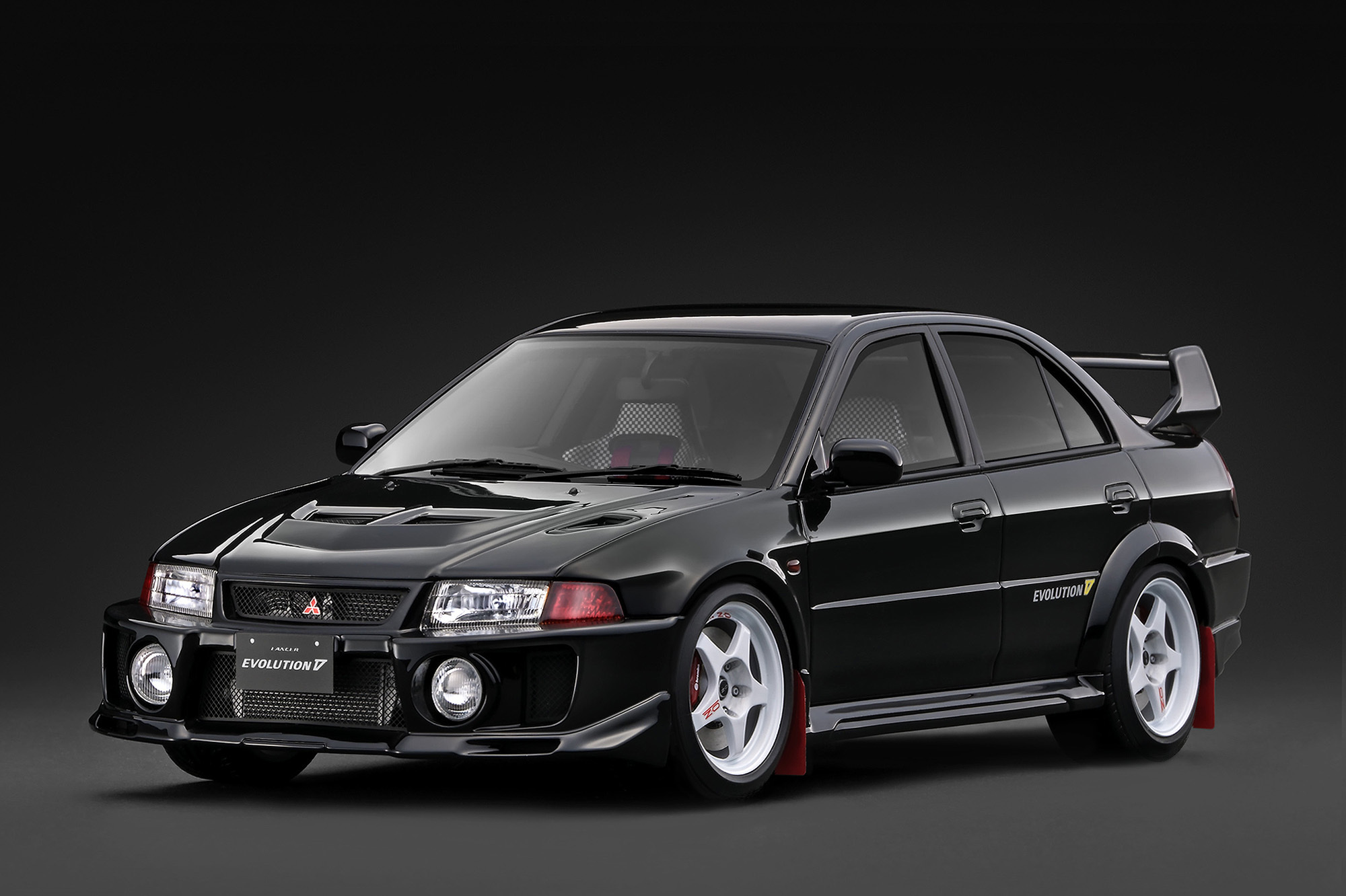 [預訂] Ignition Model 1/18 三菱Mitsubishi LANCER EVOLUTION V (CP9A) 黑色