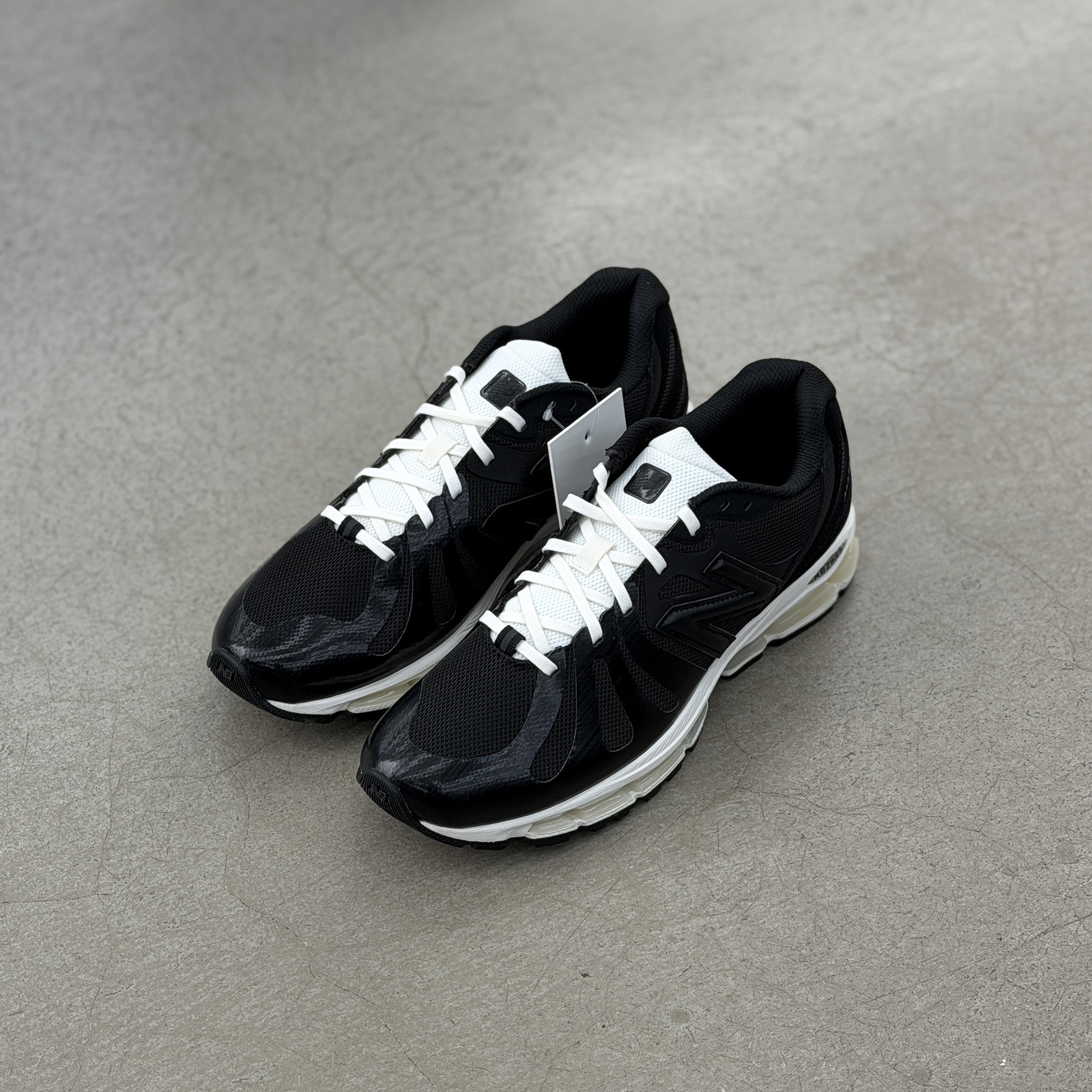 New Balance x JJJJound U18907DN