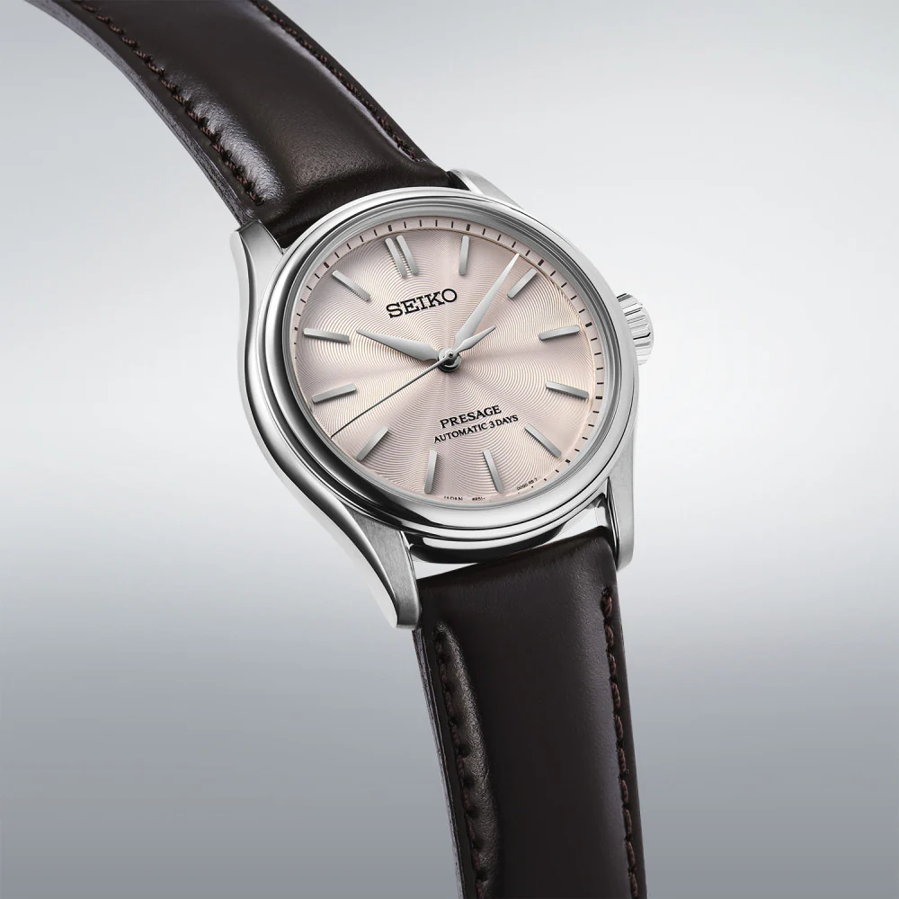 萬年鐘錶 - SEIKO Presage  櫻花粉光澤面盤皮革款機械錶 HCC003J1 / 6R51-00G0J 錶徑38MM