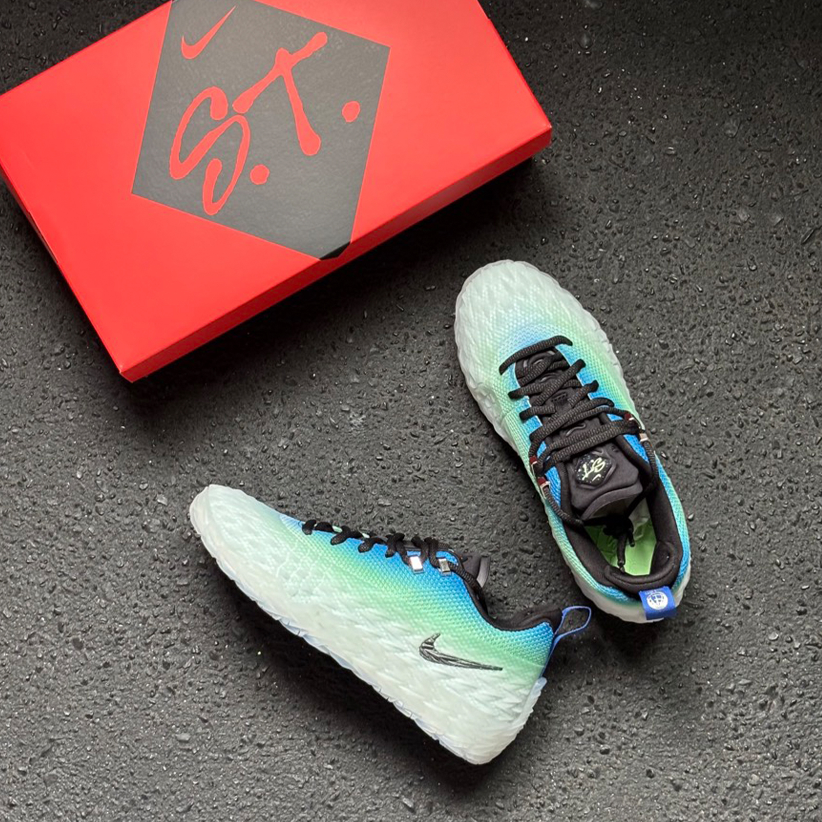 NIKE S.T. CHARGE EP "Mint Foam" 薄荷冰 泡沫 藍綠漸層 3D浮雕 冰晶底 實戰籃球鞋 IW1897-101
