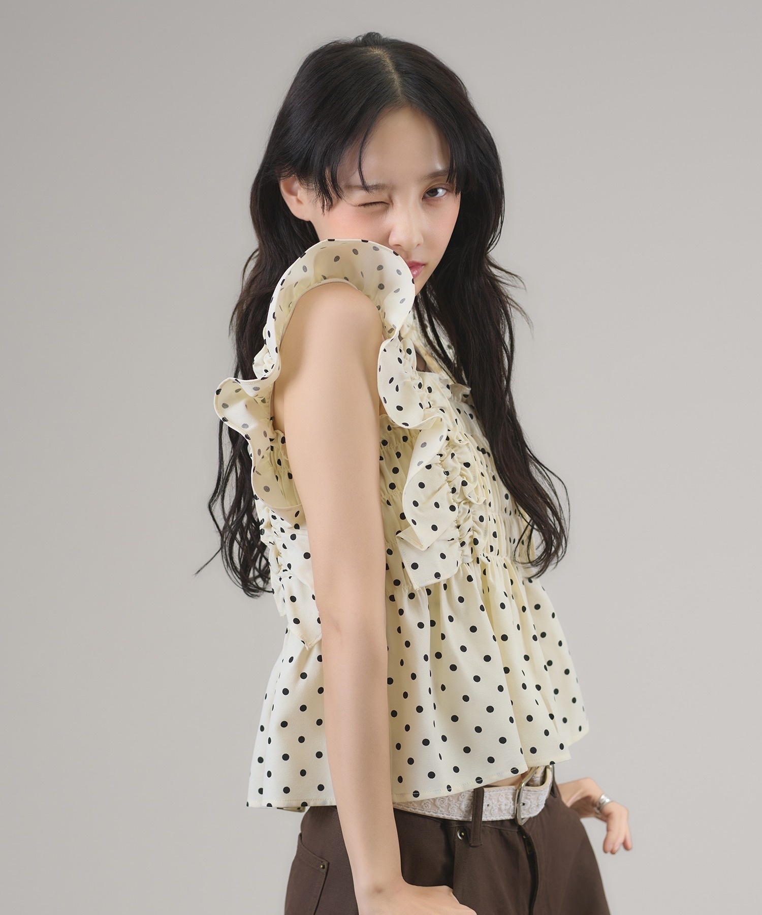 apres jour mignon / Shirred Frill Top