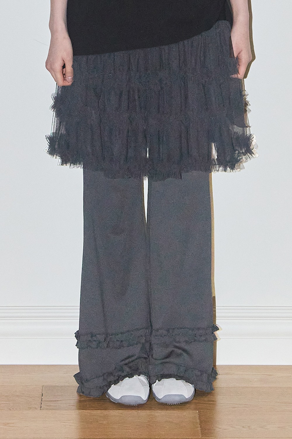 ILLIGO Flare Ruffle Layered Skirt Pants
