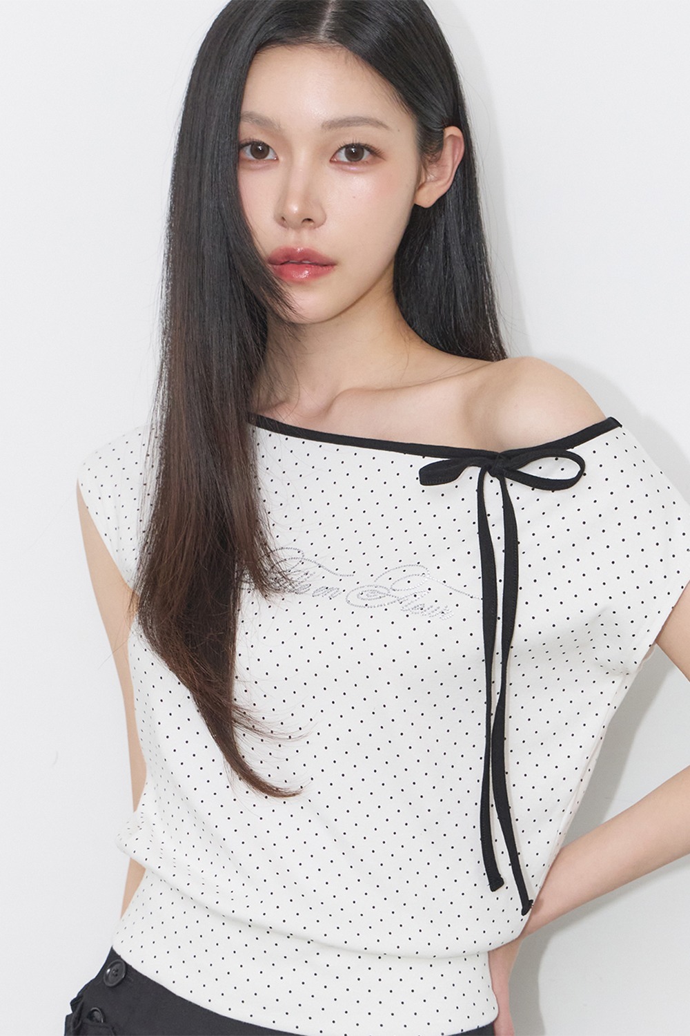 ILLIGO Dot One-Shoulder Top