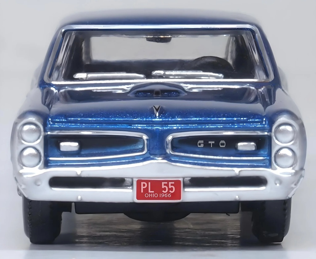 Oxford 87PG66001 HO規 1966年 龐蒂克 GTO 方丹藍