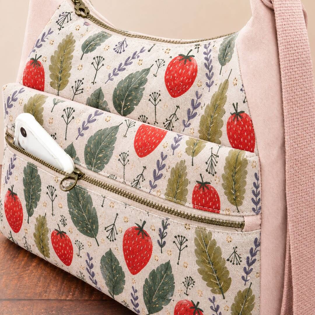Journey Weaver 2-way bag front zipper pocket with phone
