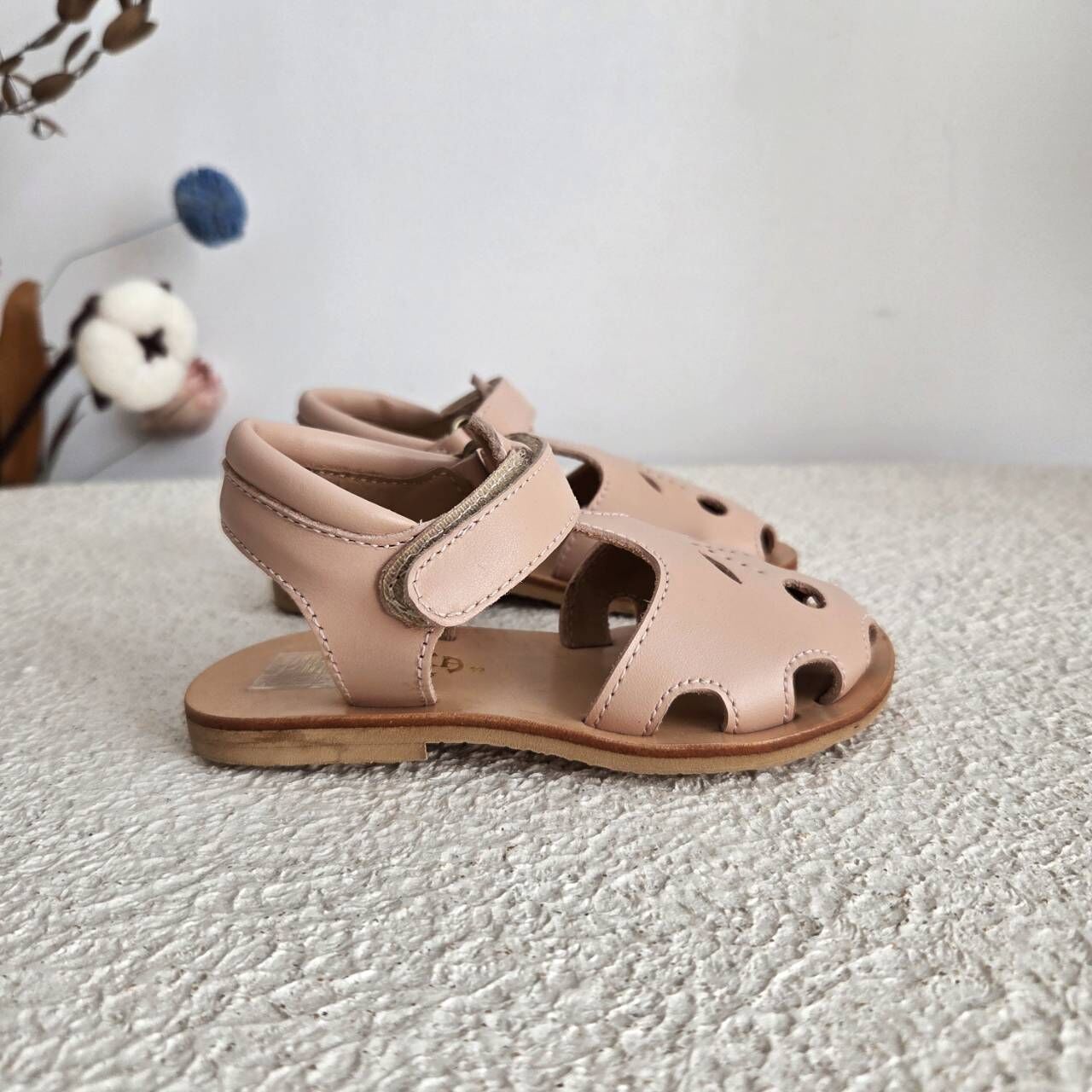 EUREKA 真皮櫻桃涼鞋 RIDA ROSA FONDO VIBRAM BEIGE(現貨)