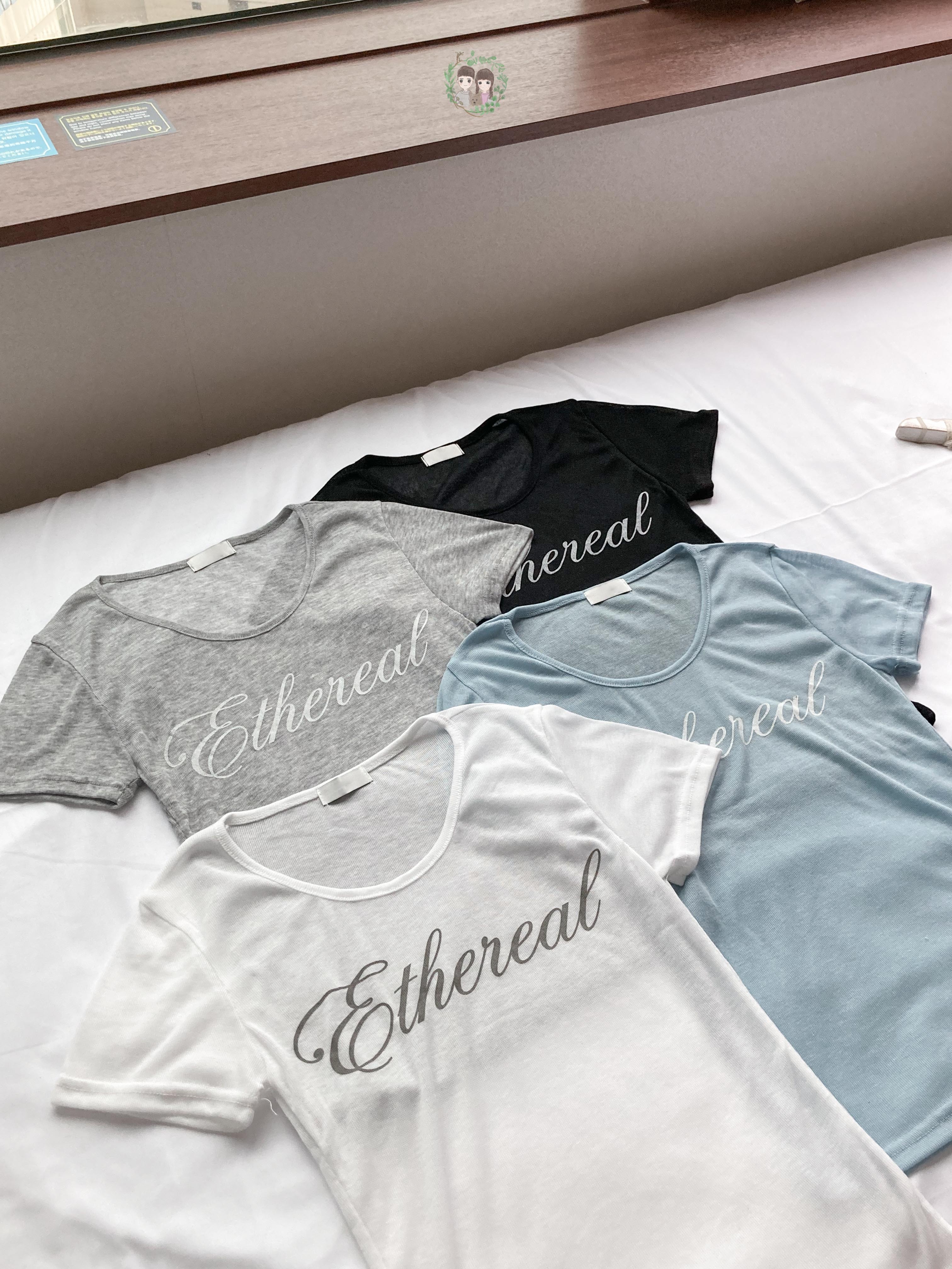 透明感可單肩Ethereal Top〈🇰🇷DAY 1〉