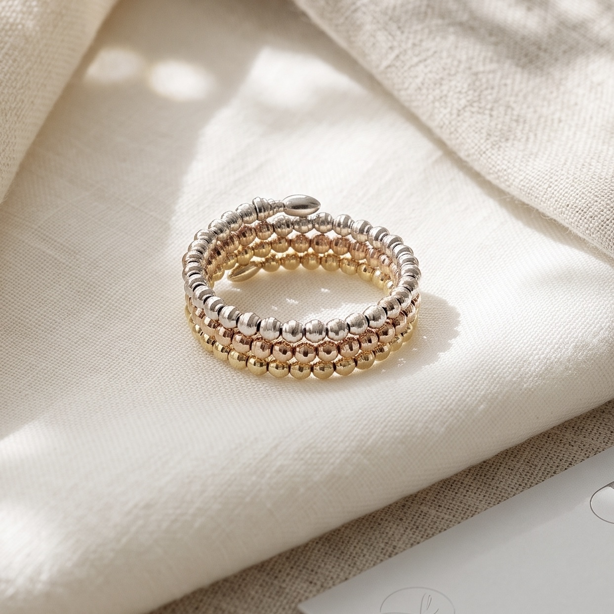 18K Gold 3-color gold laser-ball ring