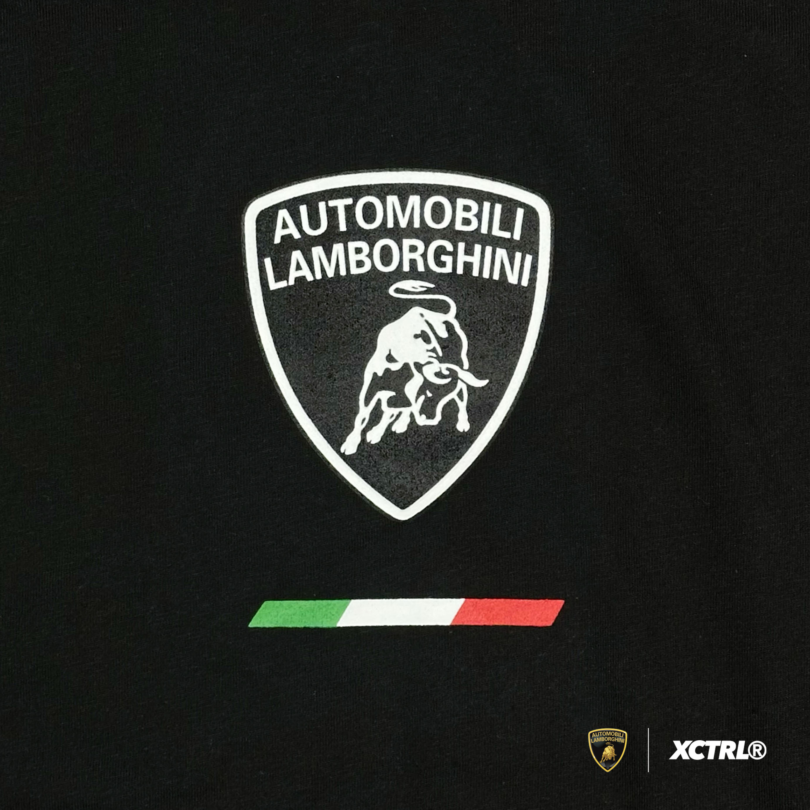XCTRL®┃Lamborghini 品牌字排版寬版短T-黑┃網版印刷 重磅