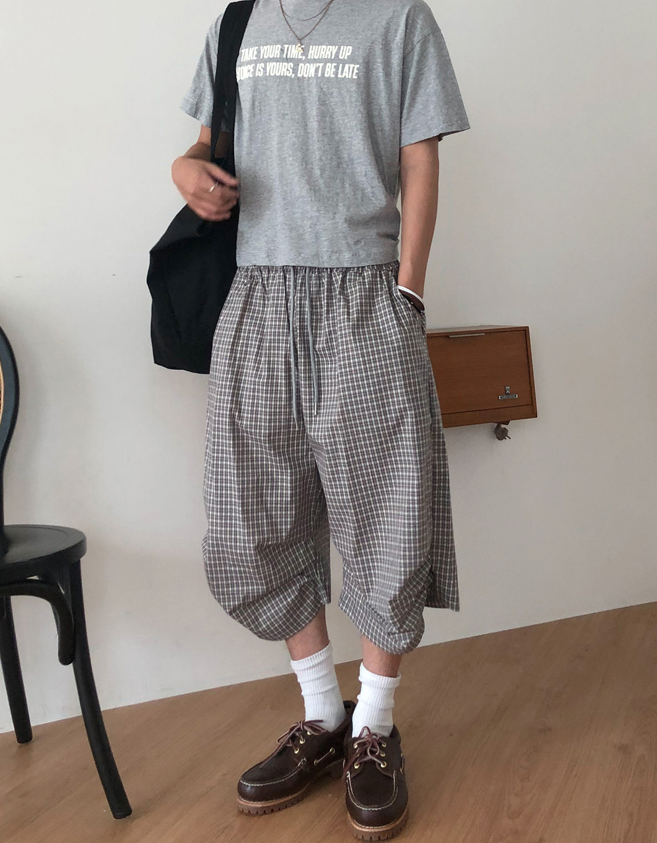 格紋傘兵短褲