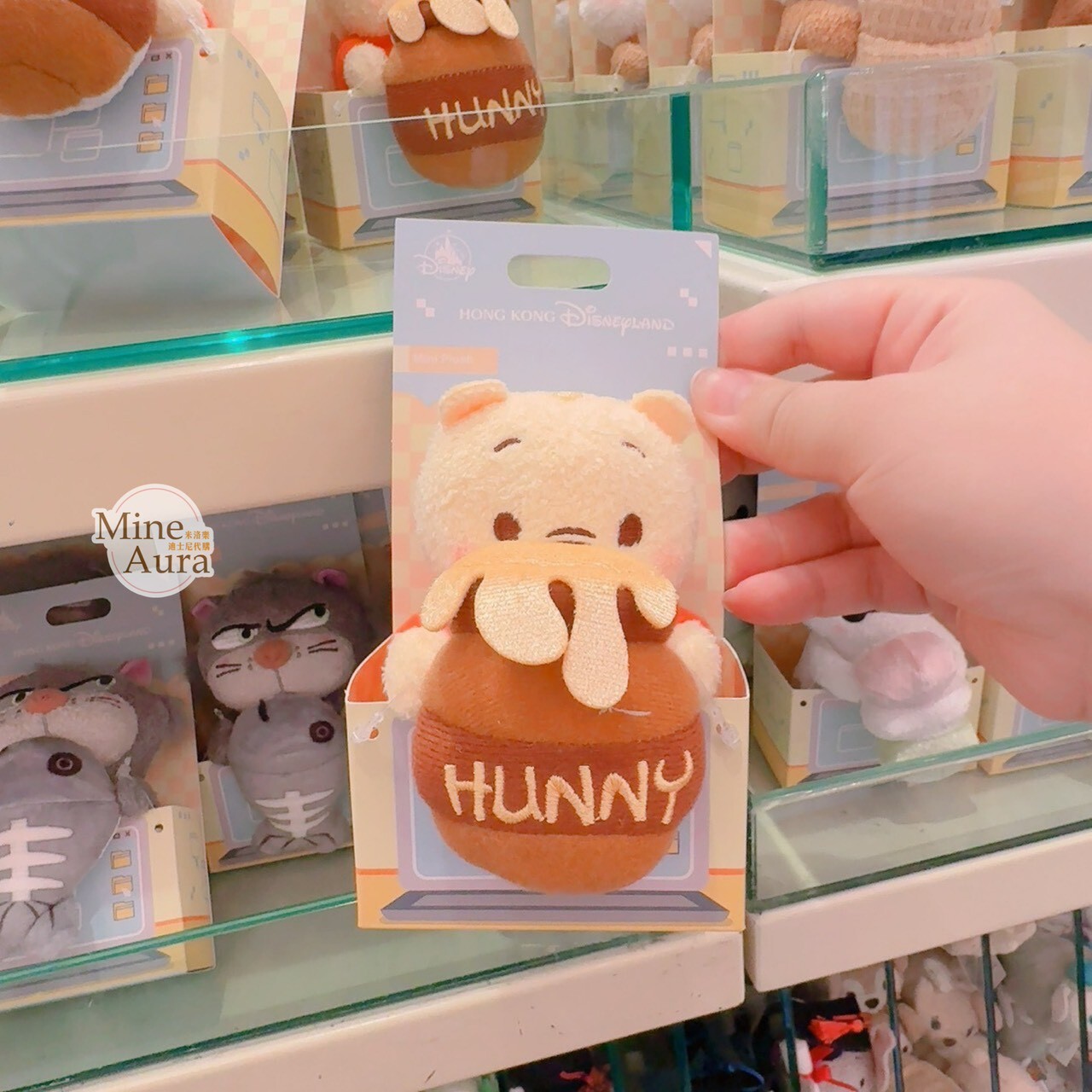 小熊維尼 Winnie the Pooh 抱蜂蜜罐造型 螢幕掛飾 娃娃 玩偶 -香港迪士尼樂園