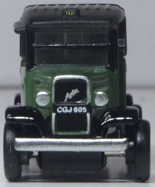 Oxford NAT005 1:148 奧斯汀低底盤計程車（綠色）