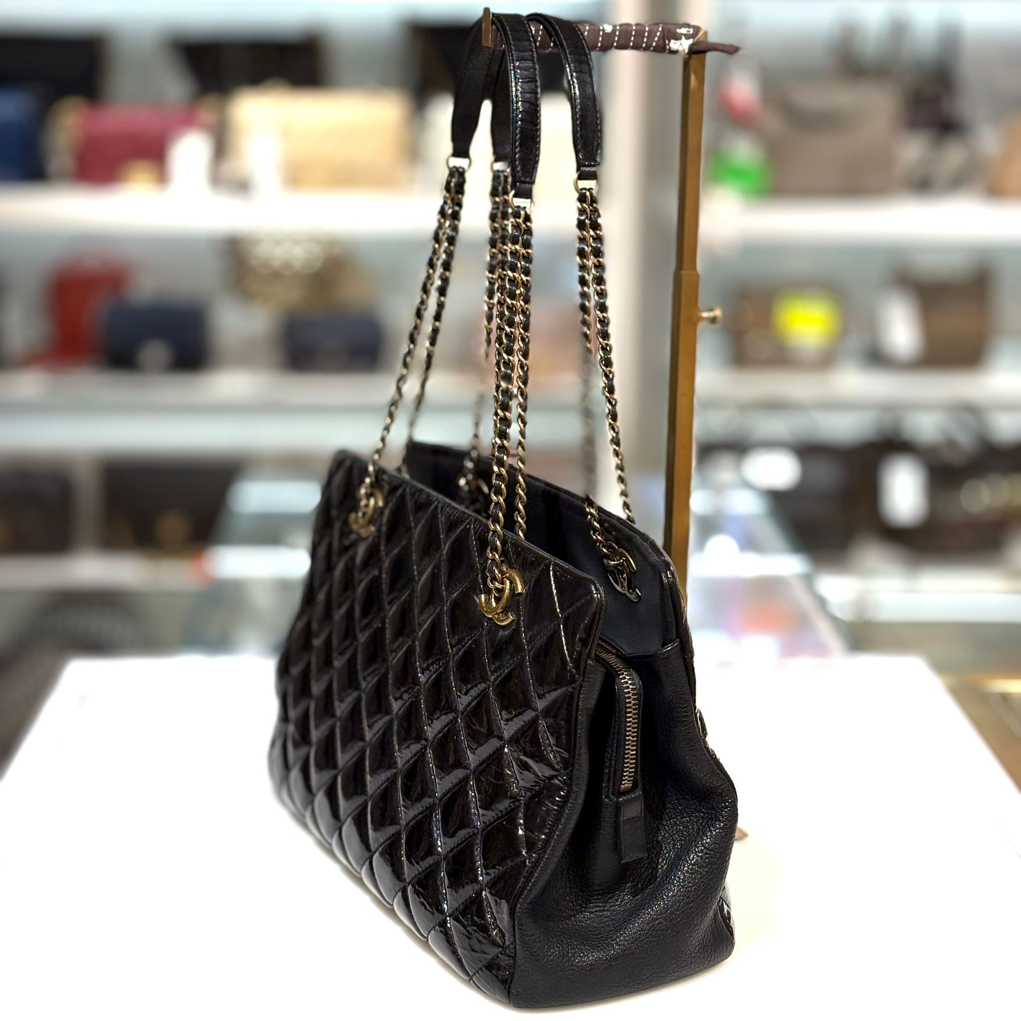 98%NEW二手CHANEL A92893 Chain Shoulder Bag 黑色漆皮拼牛皮金扣 @21開 #香榭站正品