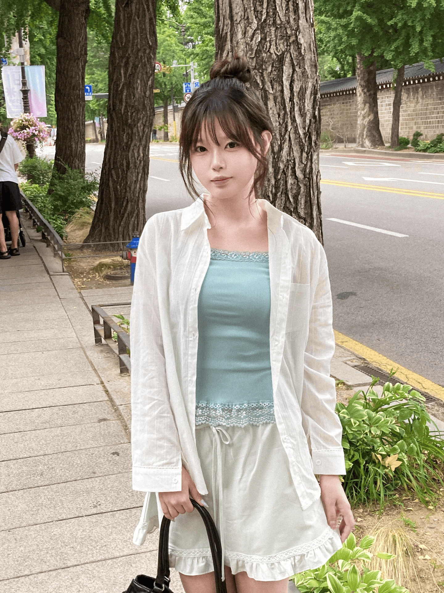 手袖邊邊有蕾絲！休閒直紋襯衫〈🇰🇷DAY 1〉