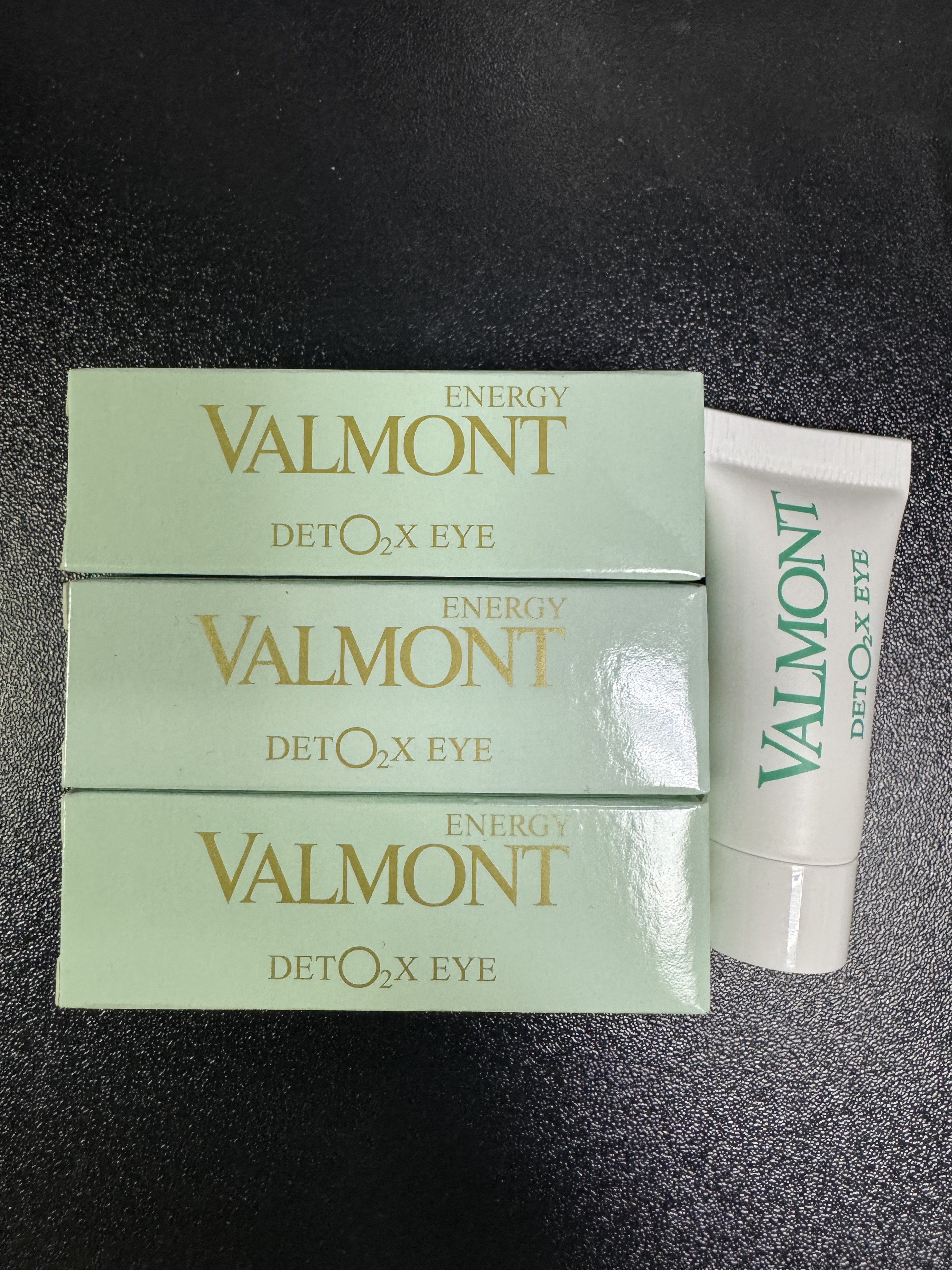 Valmont Deto2x Eye淨化注養輕感眼霜3ml**一套兩支**兩套起平均$58支