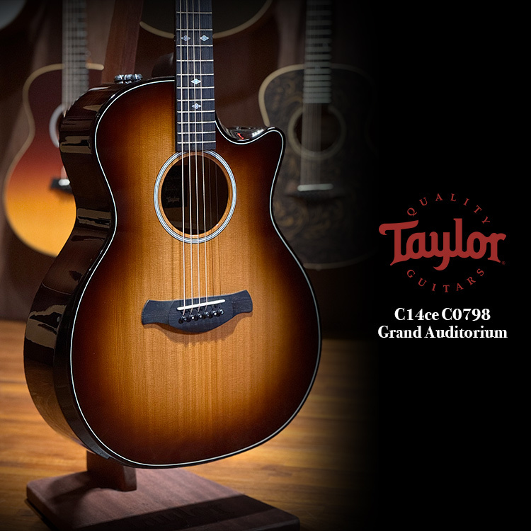 Taylor Custom C14ce C0798 Grand Auditorium - Western Red Cedar/Mahogany