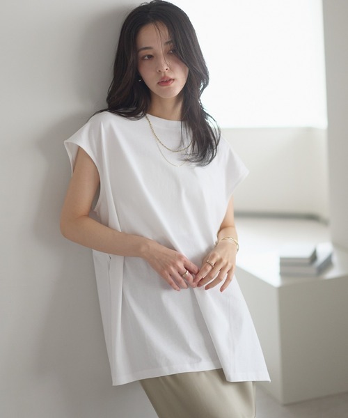 日常留白の修身巧思開衩TEE