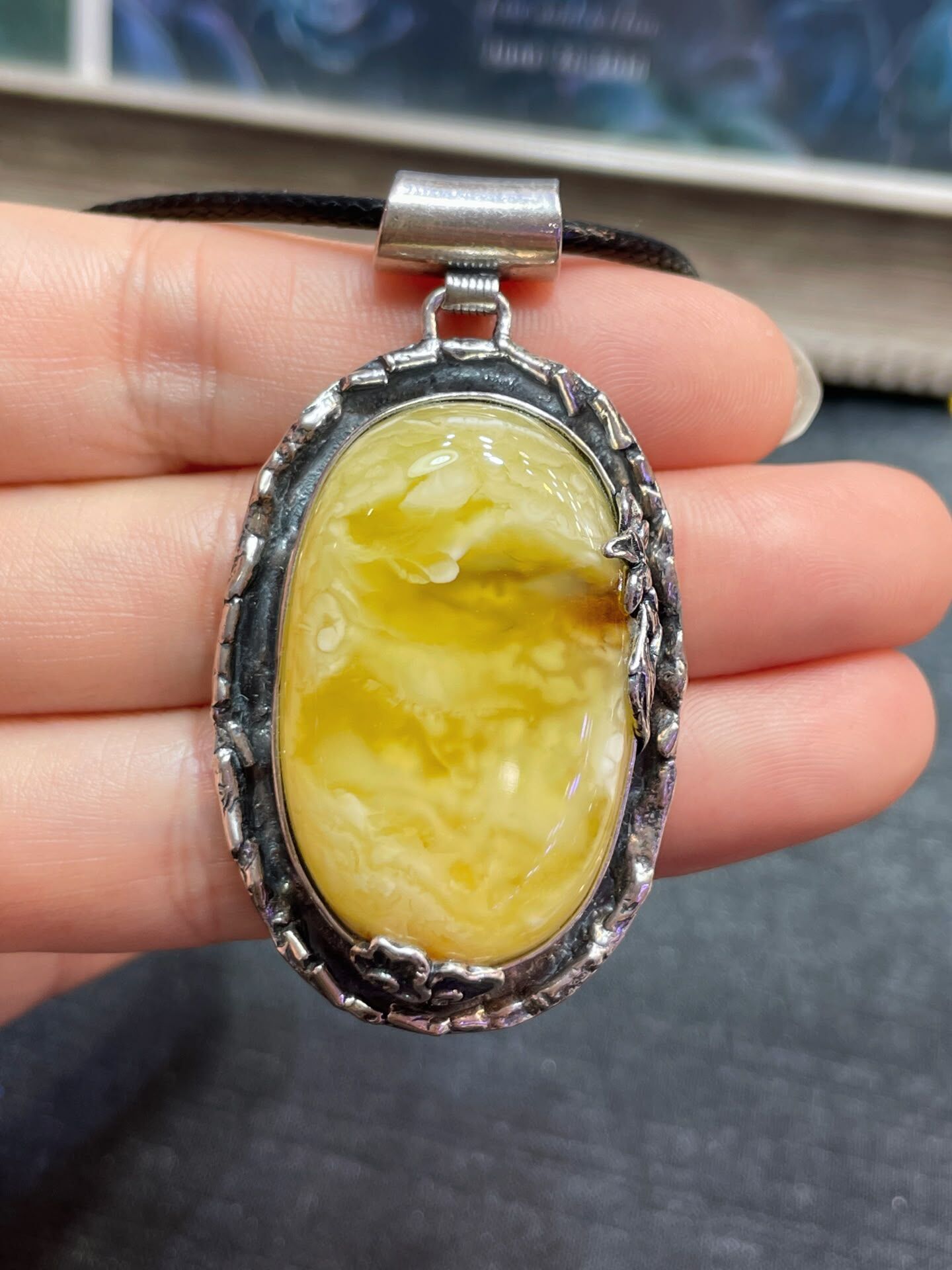 0628BA14-BALTICAMBER-RING-天然波羅的海蜜蠟吊墜 [俄料白花蜜成色美，s925銀鑲嵌] (A14)