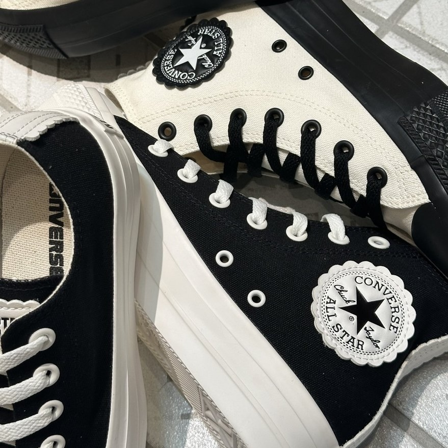 converse FLOWERCUT 小花徽章小厚底 高筒
